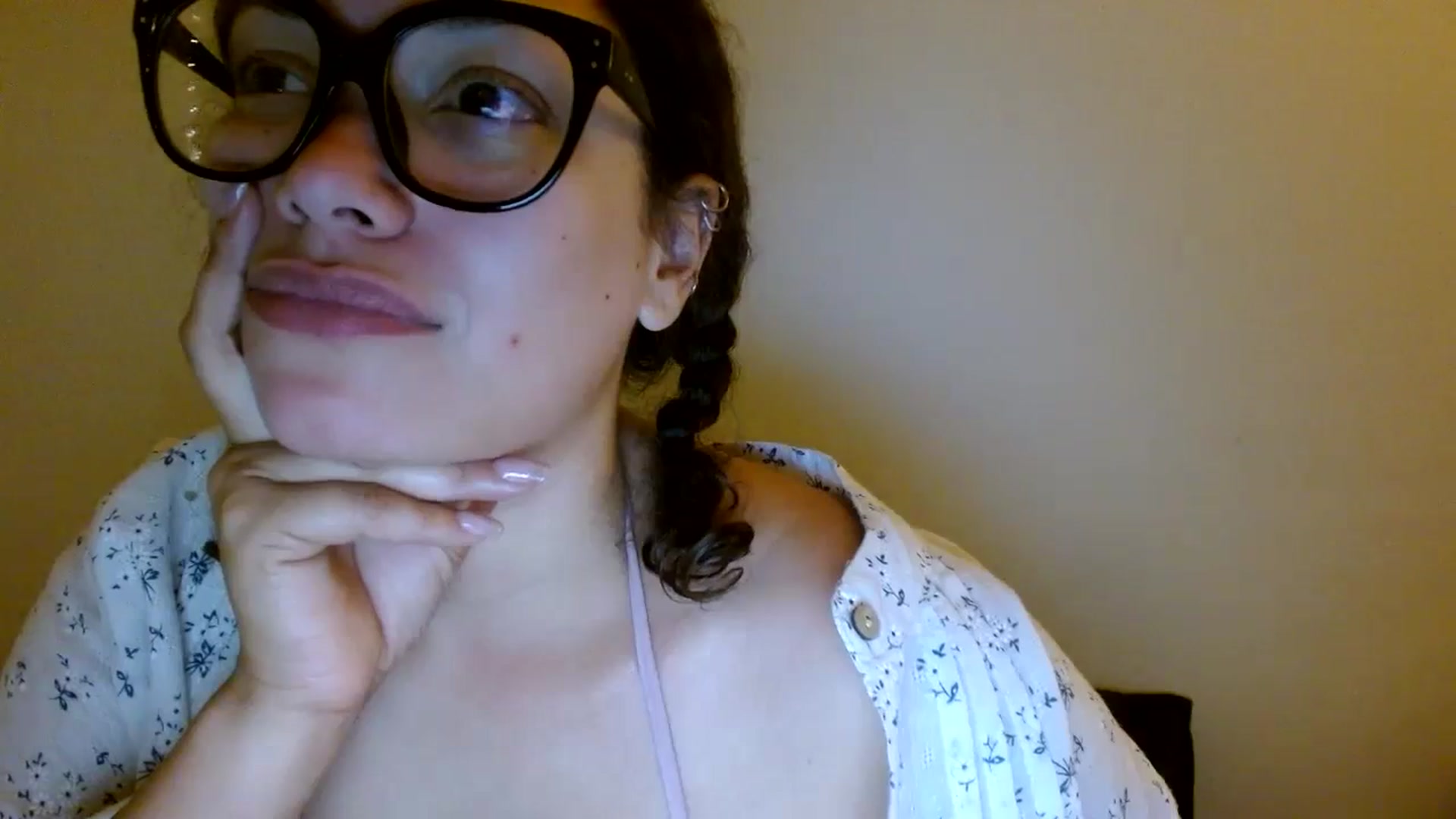 Gallery image thumbnail from Scar__lett's myfreecams stream on, 10/07/2025, 08:31 image 17 of 20