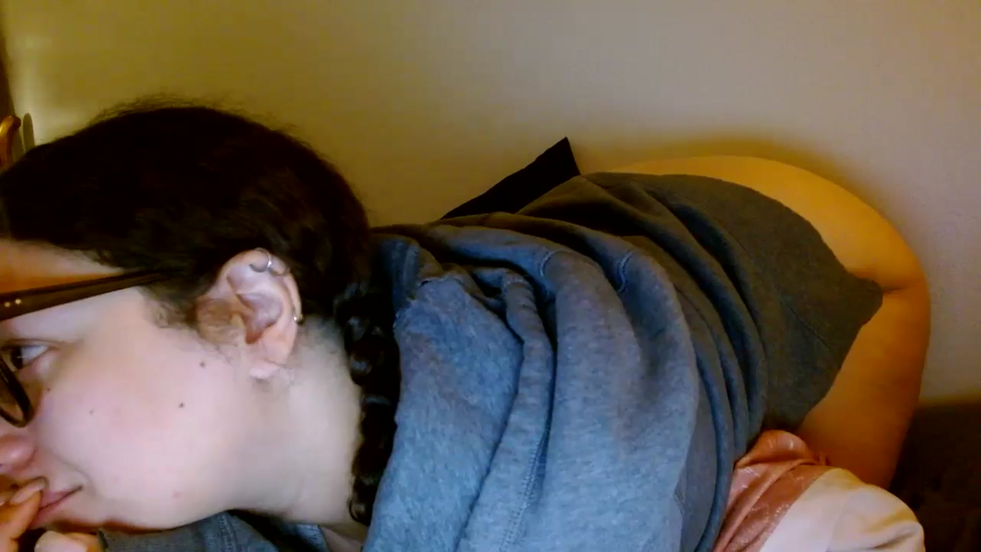 Gallery image thumbnail from Scar__lett's myfreecams stream on, 10/16/2025, 08:45 image 6 of 20