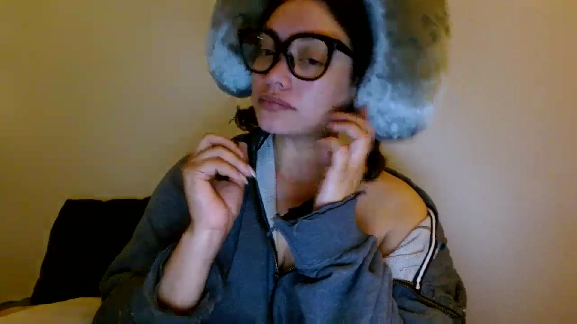 Gallery image thumbnail from Scar__lett's myfreecams stream on, 10/16/2025, 09:02 image 3 of 20