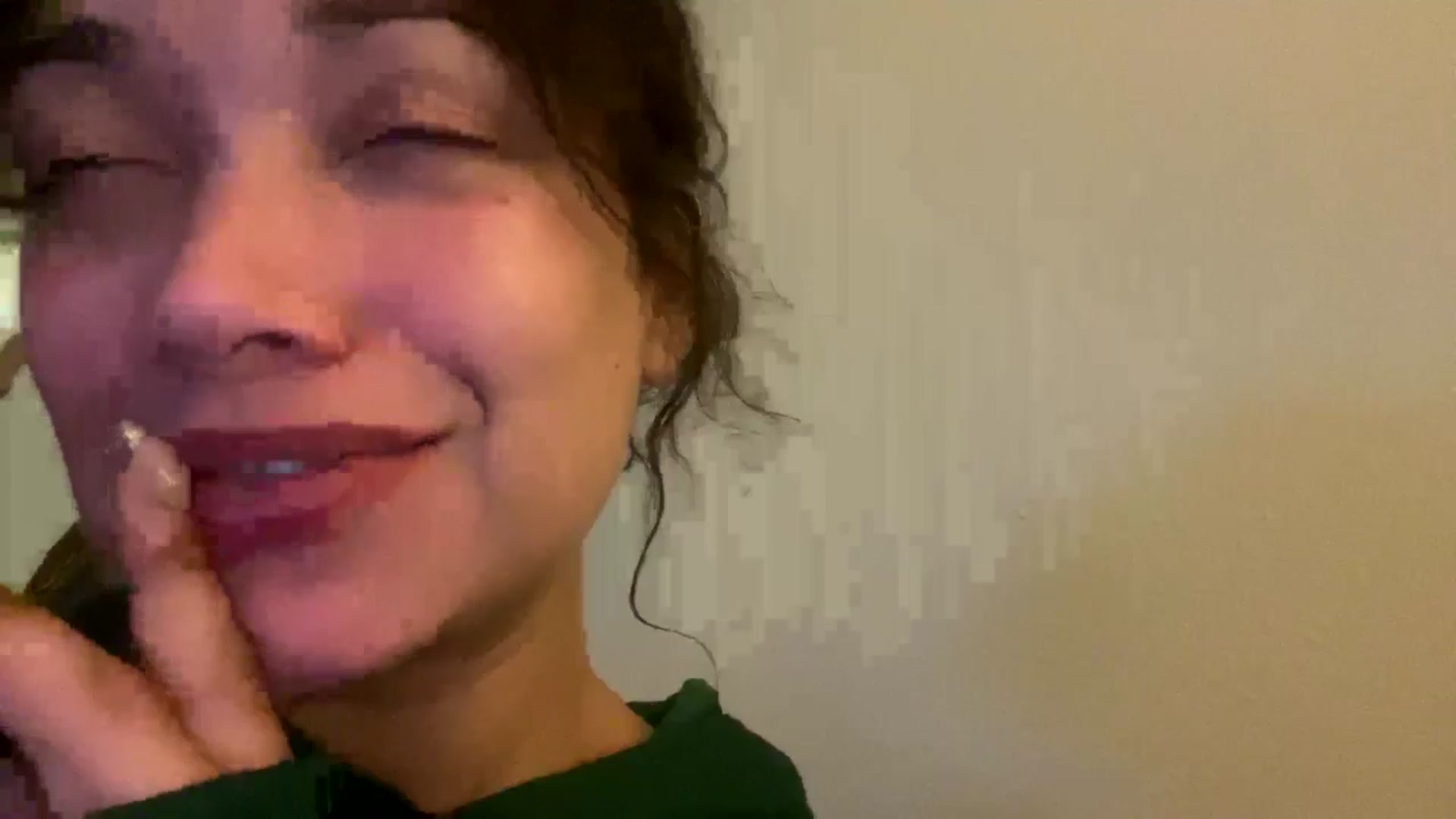 Gallery image thumbnail from Scar__lett's myfreecams stream on, 10/31/2025, 10:08 image 17 of 20
