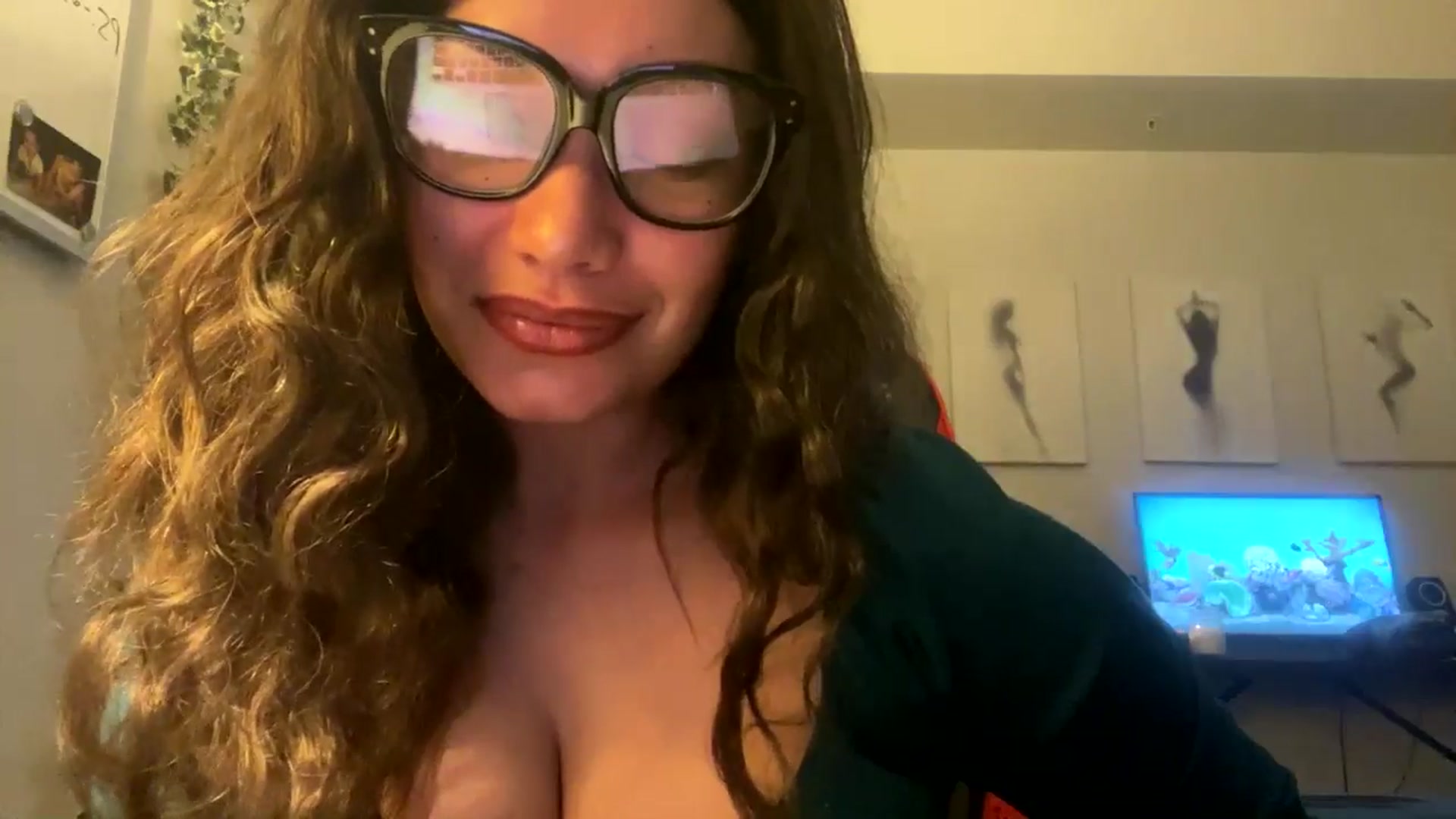 Gallery image thumbnail from Scar__lett's myfreecams stream on, 11/08/2025, 07:31 image 5 of 20