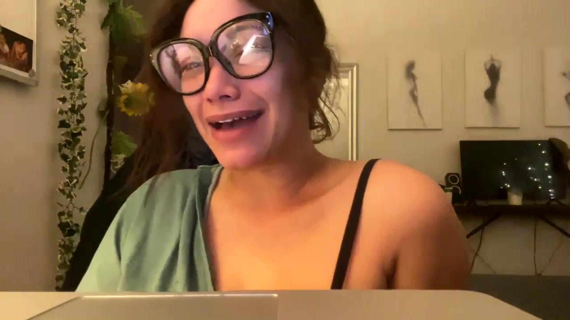 Gallery image thumbnail from Scar__lett's myfreecams stream on, 11/09/2025, 10:00 image 3 of 20