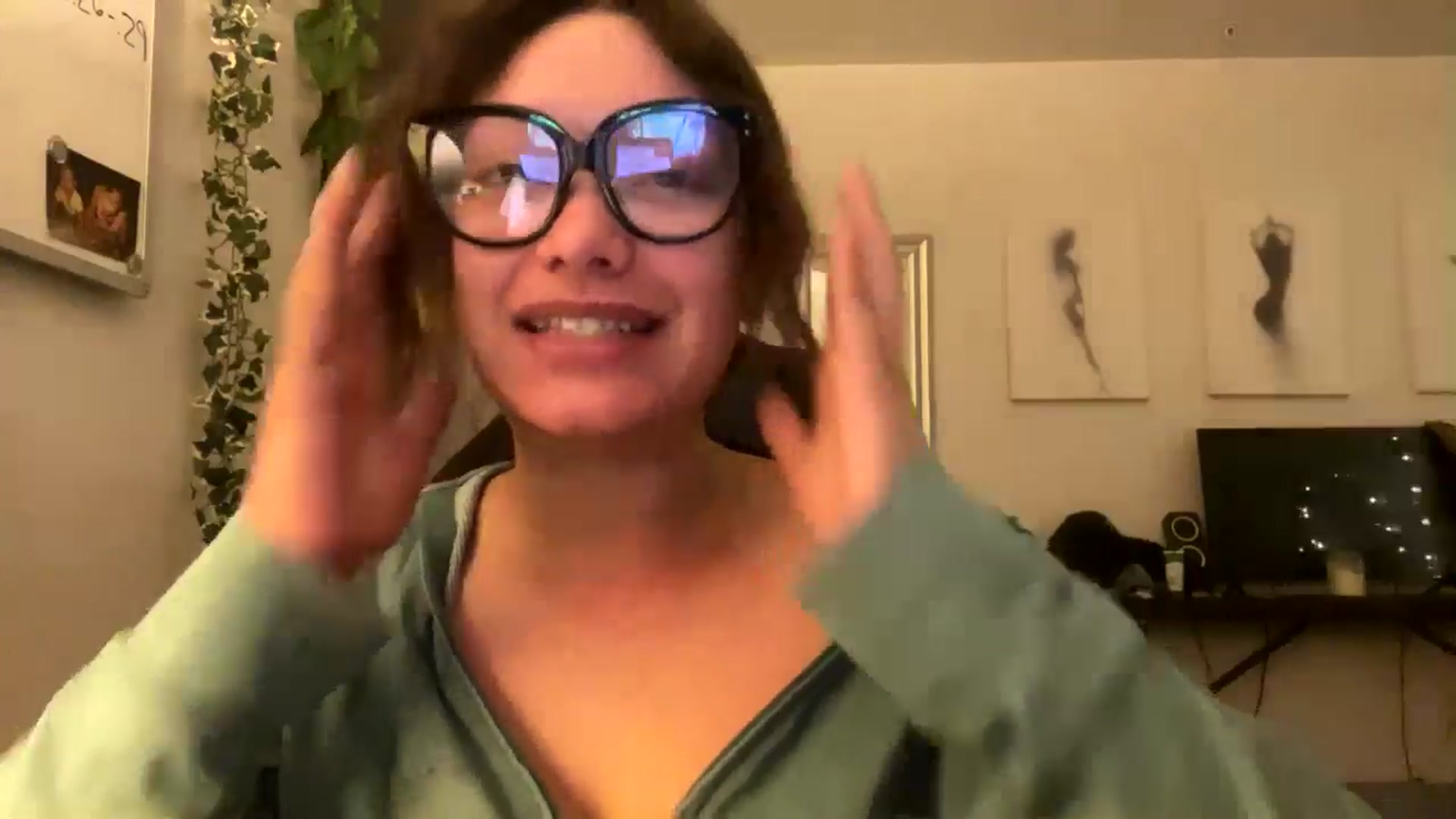 Gallery image thumbnail from Scar__lett's myfreecams stream on, 11/09/2025, 10:00 image 6 of 20