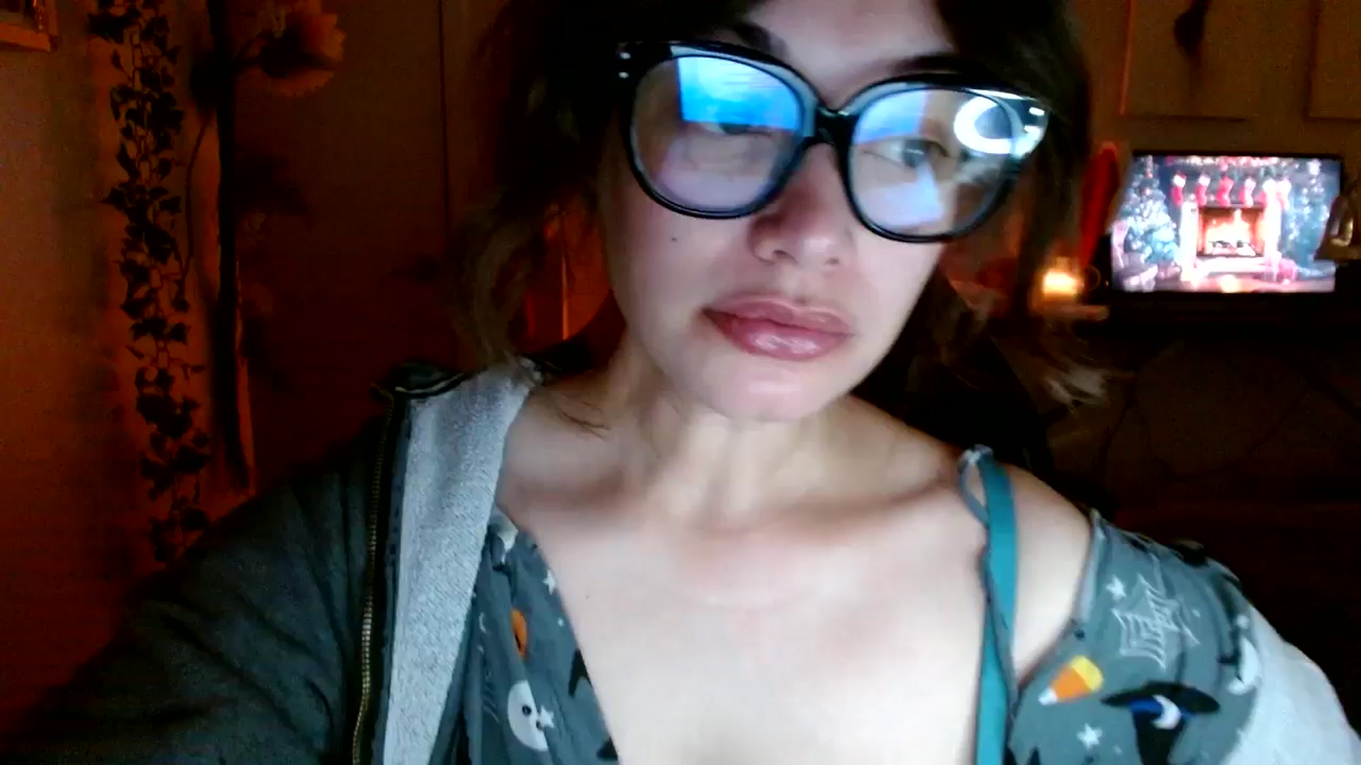 Gallery image thumbnail from Scar__lett's myfreecams stream on, 11/26/2025, 10:35 image 13 of 20