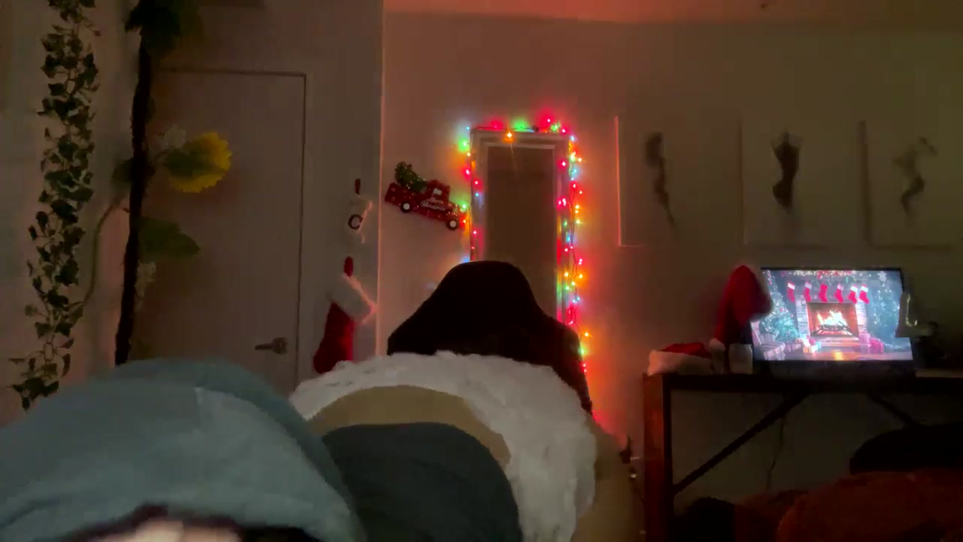 Gallery image thumbnail from Scar__lett's myfreecams stream on, 12/04/2025, 09:01 image 18 of 20
