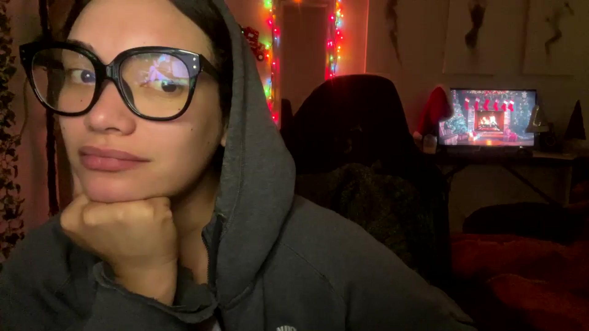 Gallery image thumbnail from Scar__lett's myfreecams stream on, 12/04/2025, 09:01 image 6 of 20
