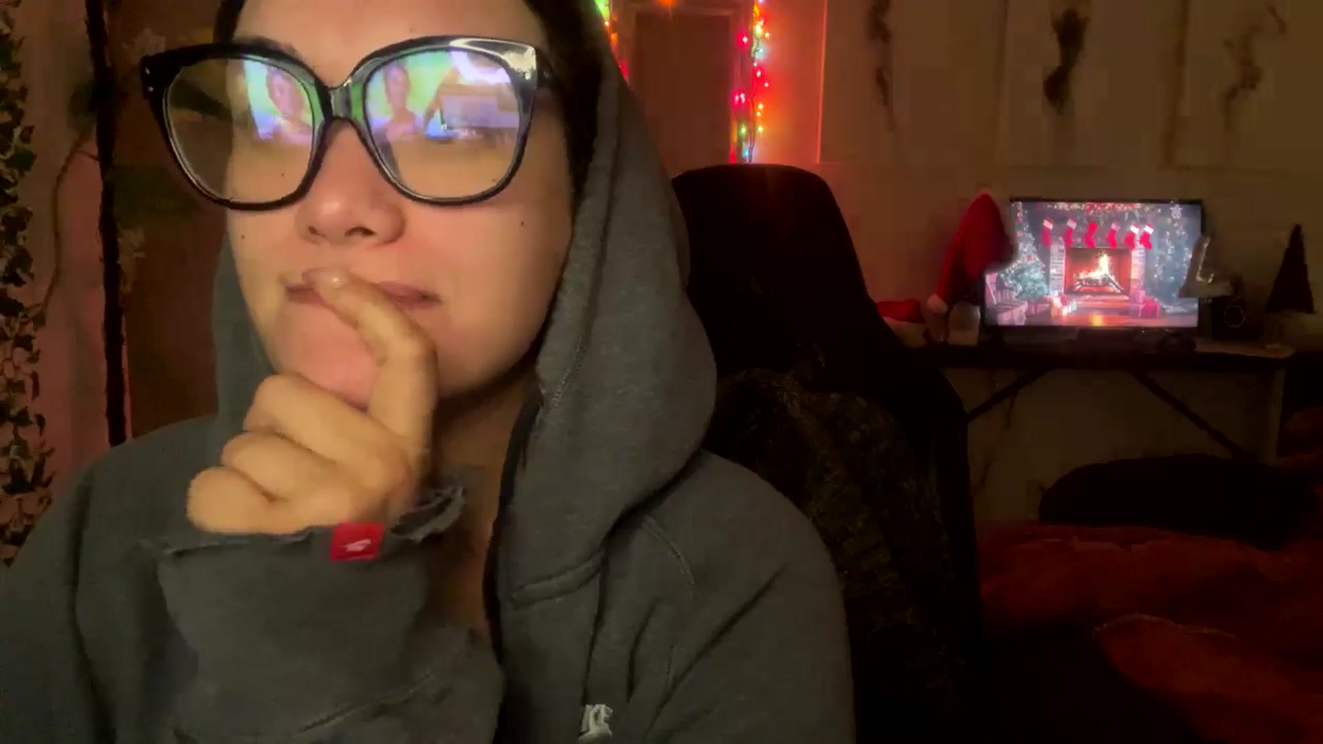Gallery image thumbnail from Scar__lett's myfreecams stream on, 12/04/2025, 09:01 image 5 of 20