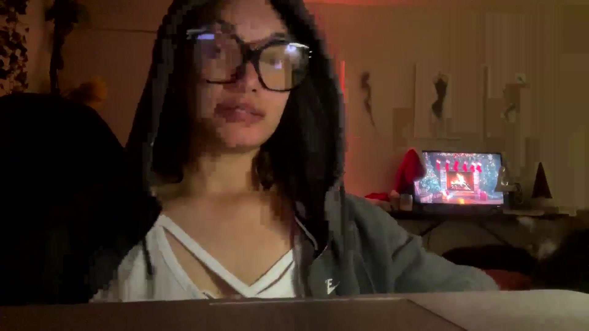 Gallery image thumbnail from Scar__lett's myfreecams stream on, 12/04/2025, 09:35 image 10 of 20