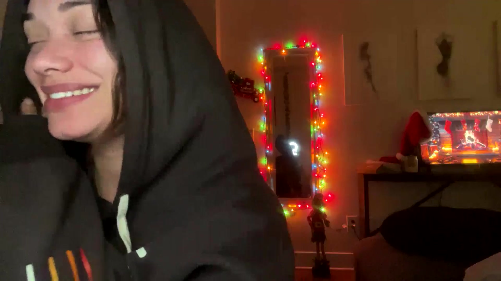 Gallery image thumbnail from Scar__lett's myfreecams stream on, 12/06/2025, 09:22 image 3 of 20