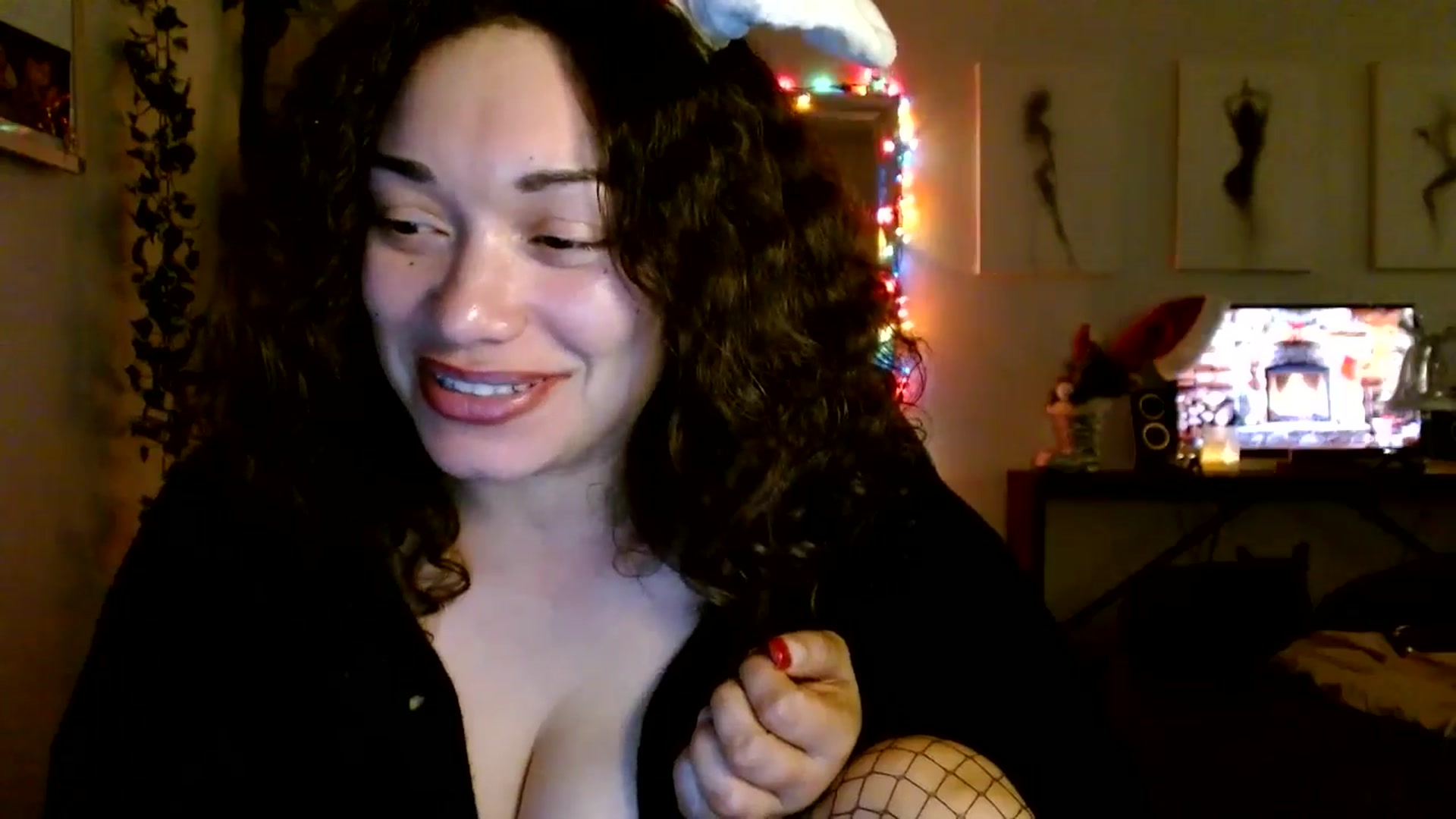Gallery image thumbnail from Scar__lett's myfreecams stream on, 12/19/2025, 07:55 image 4 of 20