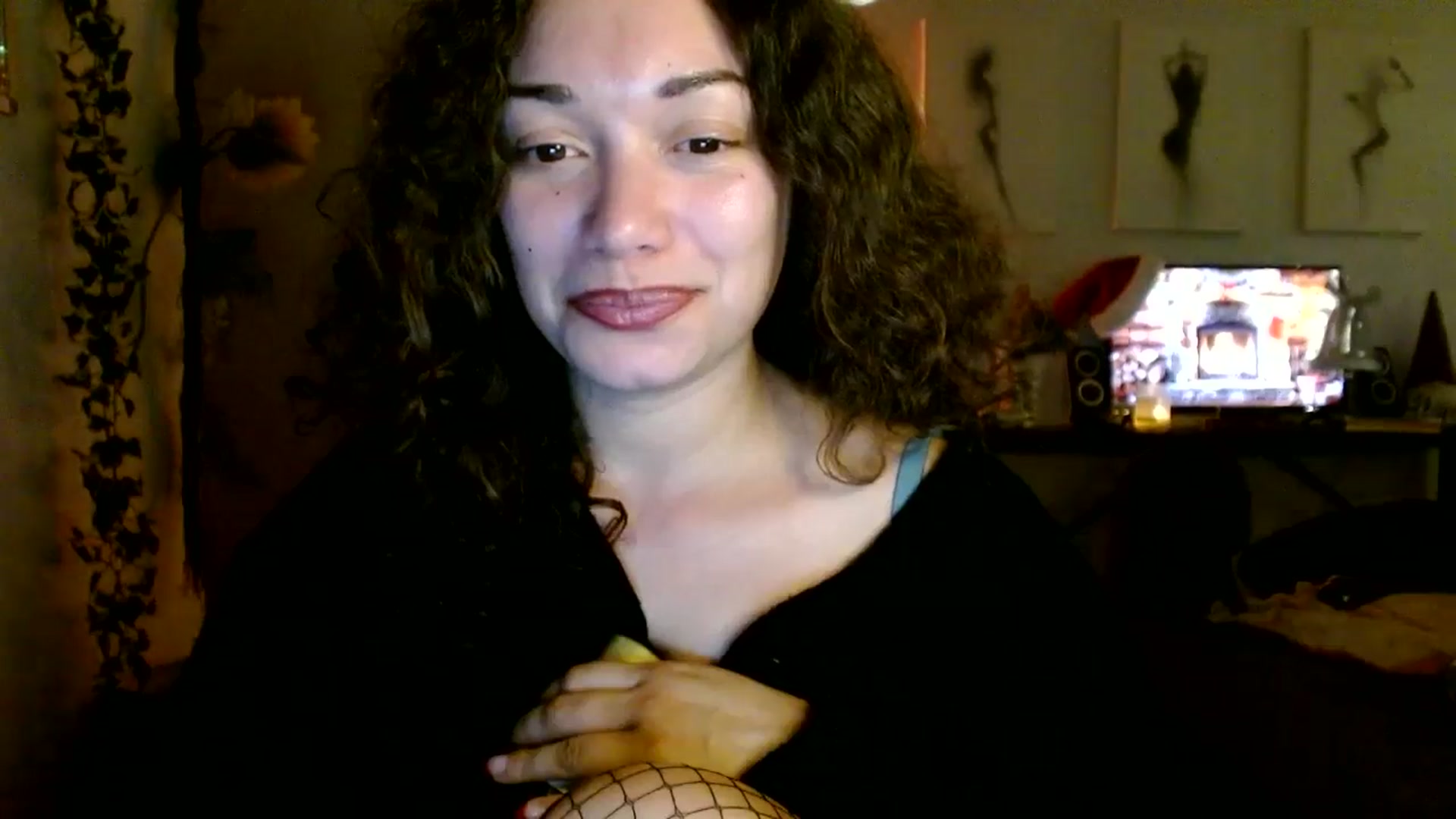 Gallery image thumbnail from Scar__lett's myfreecams stream on, 12/19/2025, 09:42 image 9 of 20