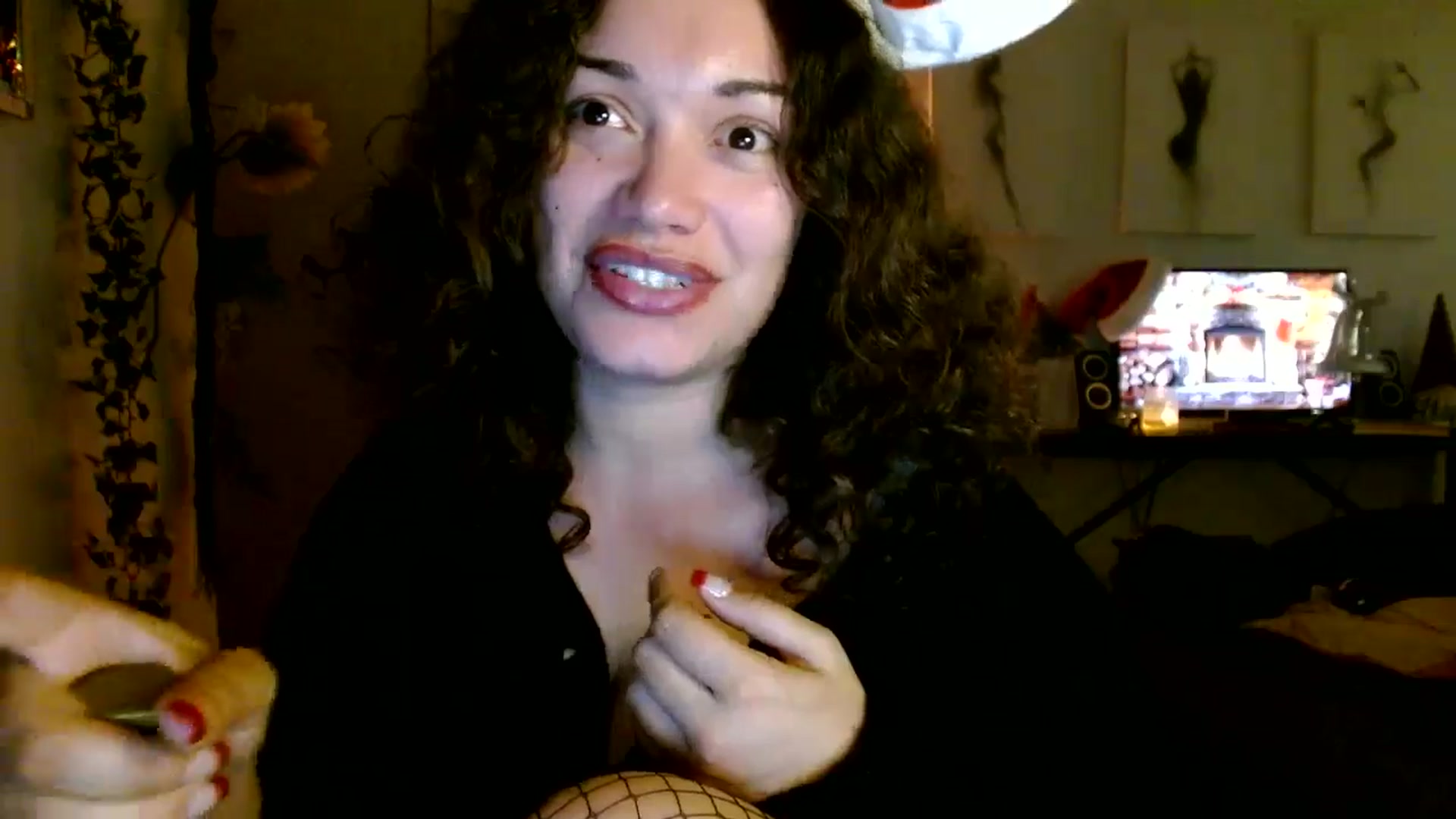 Gallery image thumbnail from Scar__lett's myfreecams stream on, 12/19/2025, 09:42 image 7 of 20