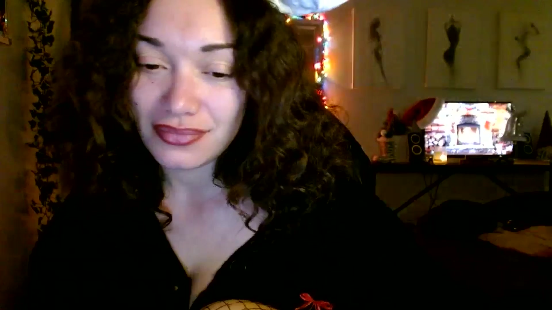 Gallery image thumbnail from Scar__lett's myfreecams stream on, 12/19/2025, 09:42 image 12 of 20