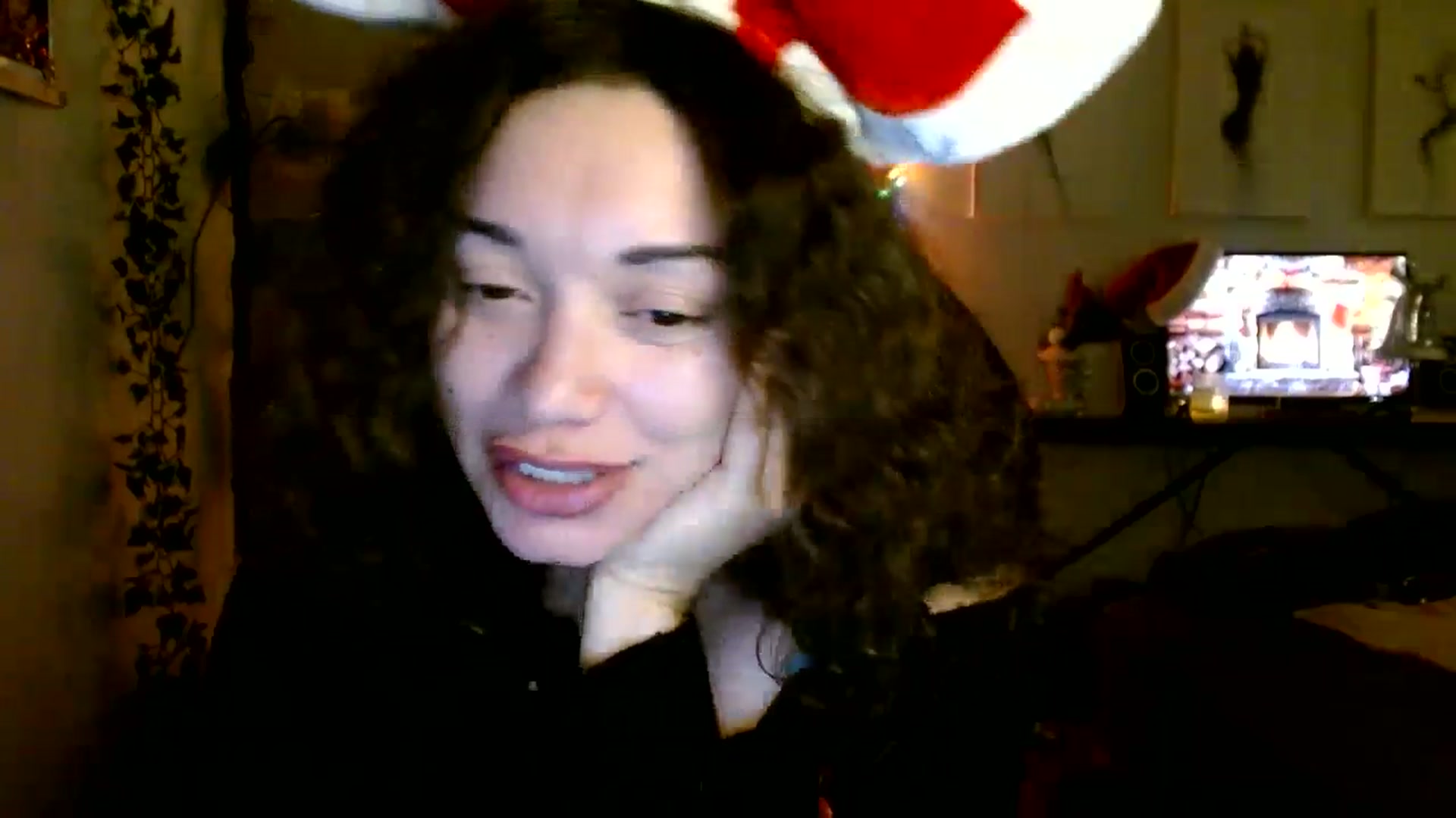 Gallery image thumbnail from Scar__lett's myfreecams stream on, 12/19/2025, 10:40 image 16 of 20