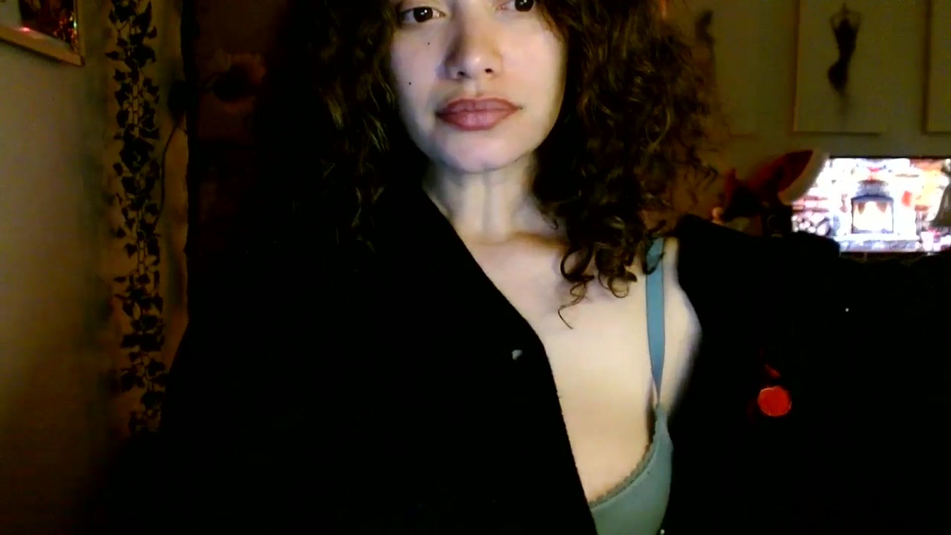 Gallery image thumbnail from Scar__lett's myfreecams stream on, 12/19/2025, 11:07 image 7 of 20