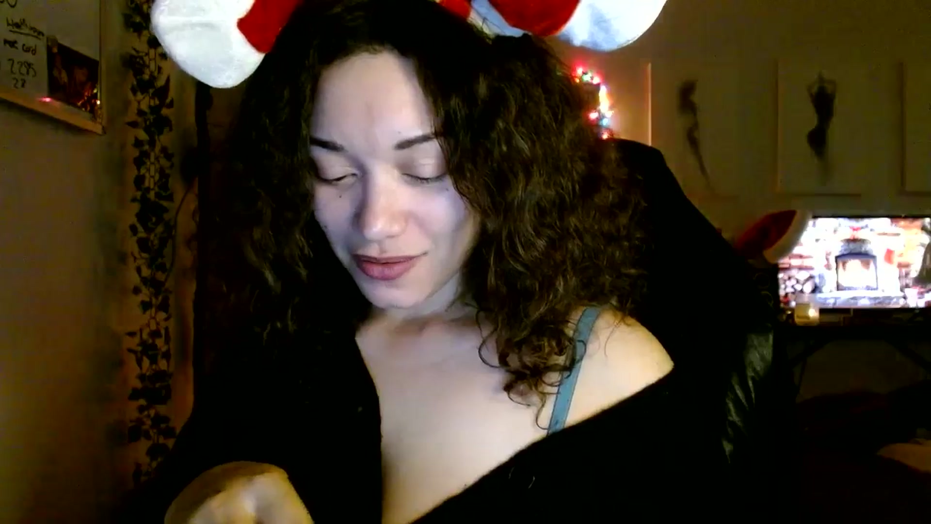 Gallery image thumbnail from Scar__lett's myfreecams stream on, 12/19/2025, 11:07 image 18 of 20