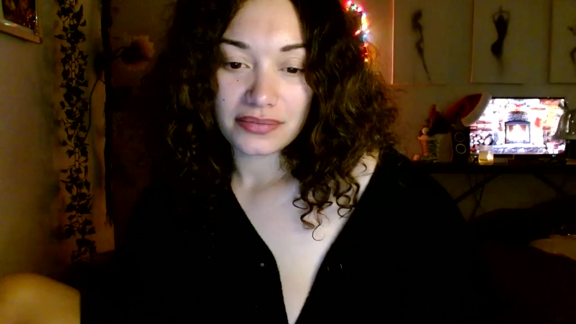 Gallery image thumbnail from Scar__lett's myfreecams stream on, 12/19/2025, 11:57 image 11 of 20