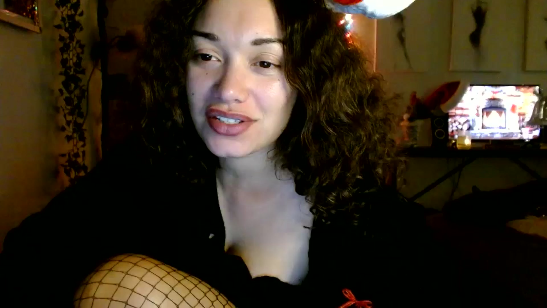 Gallery image thumbnail from Scar__lett's myfreecams stream on, 12/19/2025, 11:57 image 6 of 20