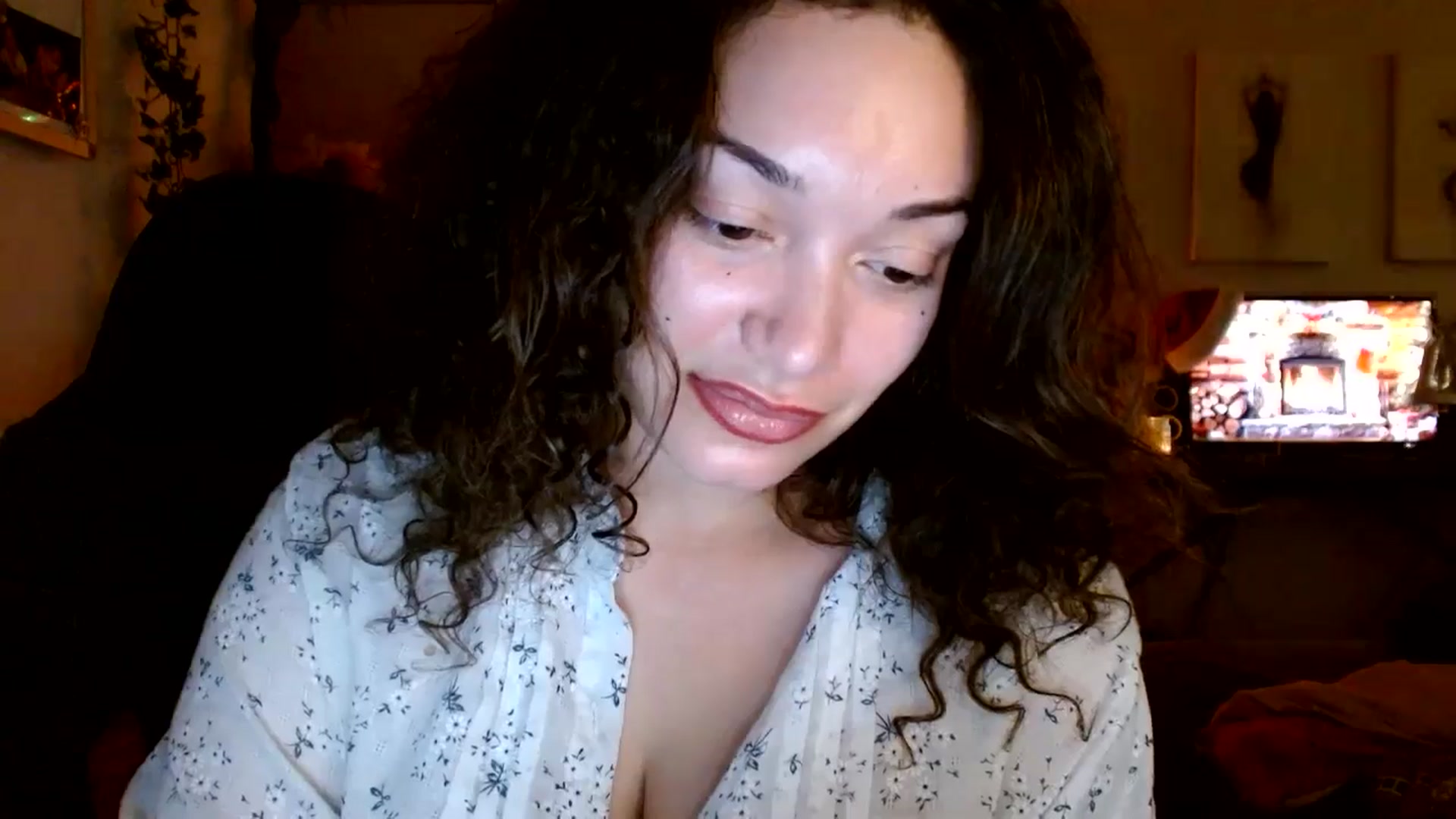 Gallery image thumbnail from Scar__lett's myfreecams stream on, 12/21/2025, 07:36 image 15 of 20