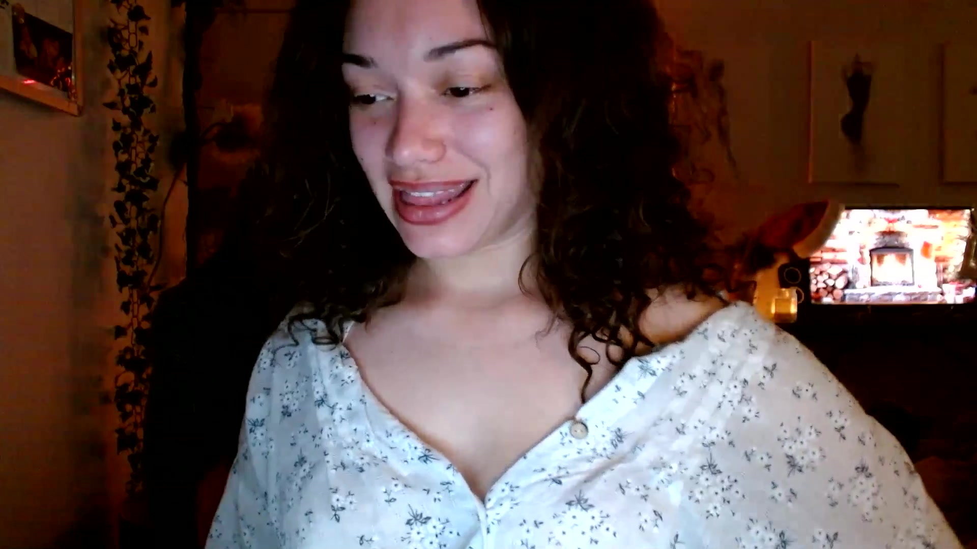 Gallery image thumbnail from Scar__lett's myfreecams stream on, 12/21/2025, 09:17 image 9 of 20