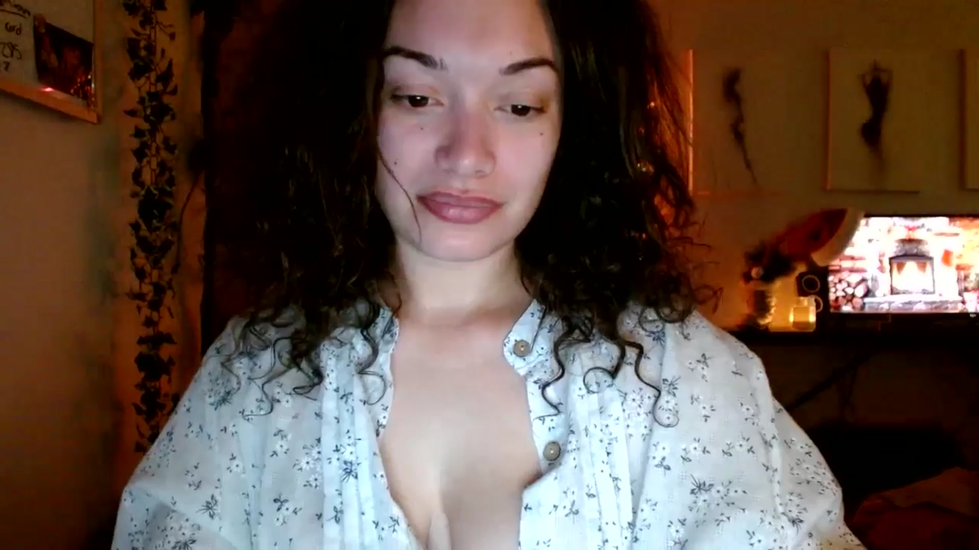 Gallery image thumbnail from Scar__lett's myfreecams stream on, 12/21/2025, 09:39 image 9 of 20