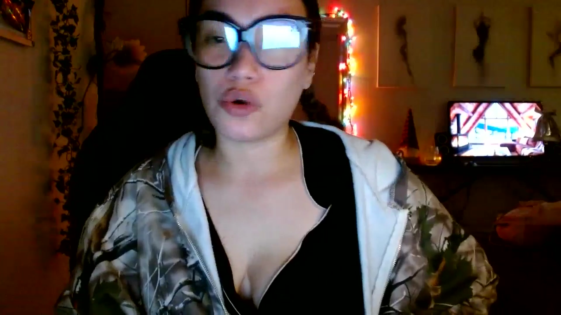Gallery image thumbnail from Scar__lett's myfreecams stream on, 12/30/2025, 10:03 image 5 of 20