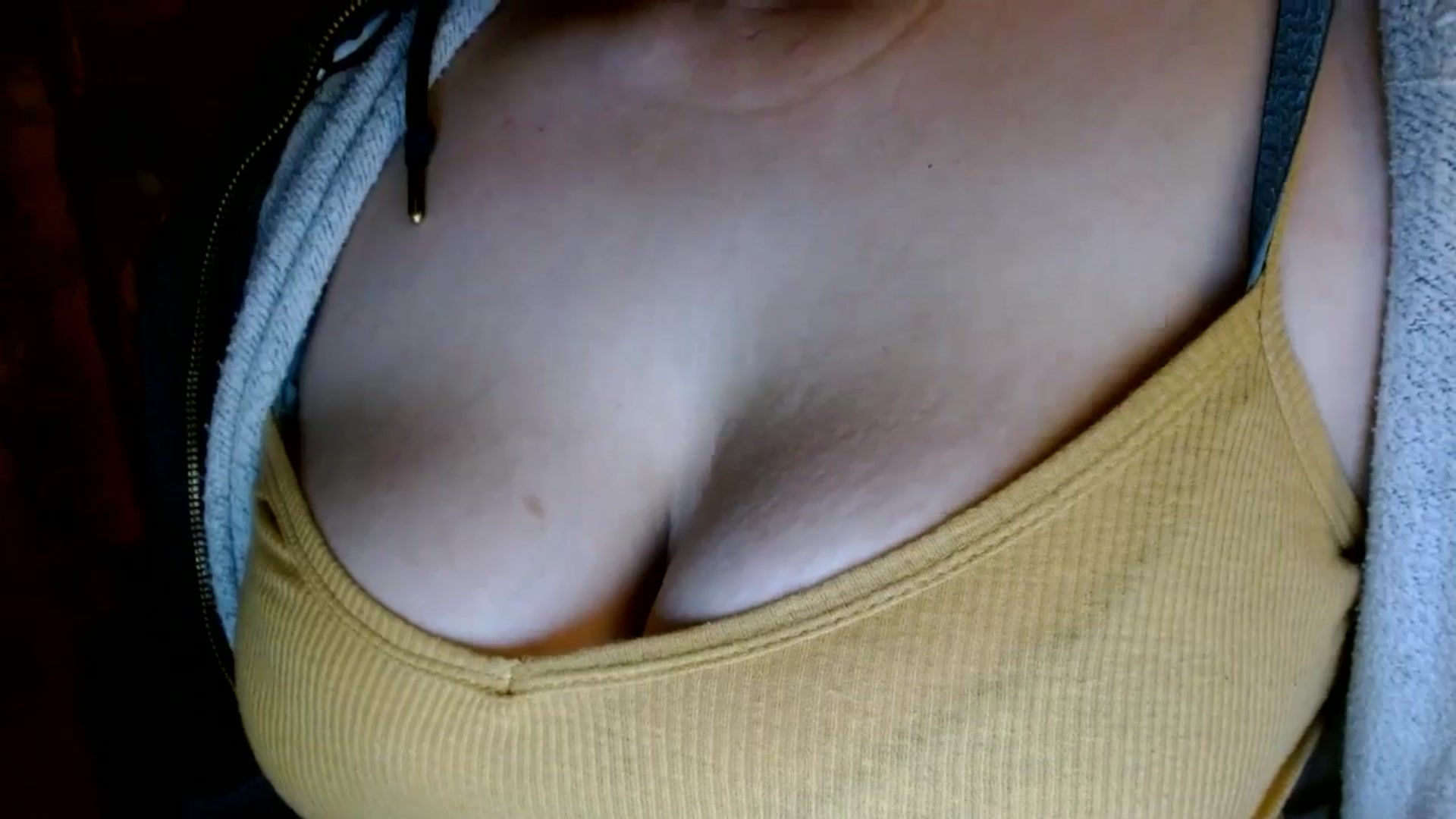 Gallery image thumbnail from Scar__lett's myfreecams stream on, 01/04/2026, 09:18 image 14 of 20