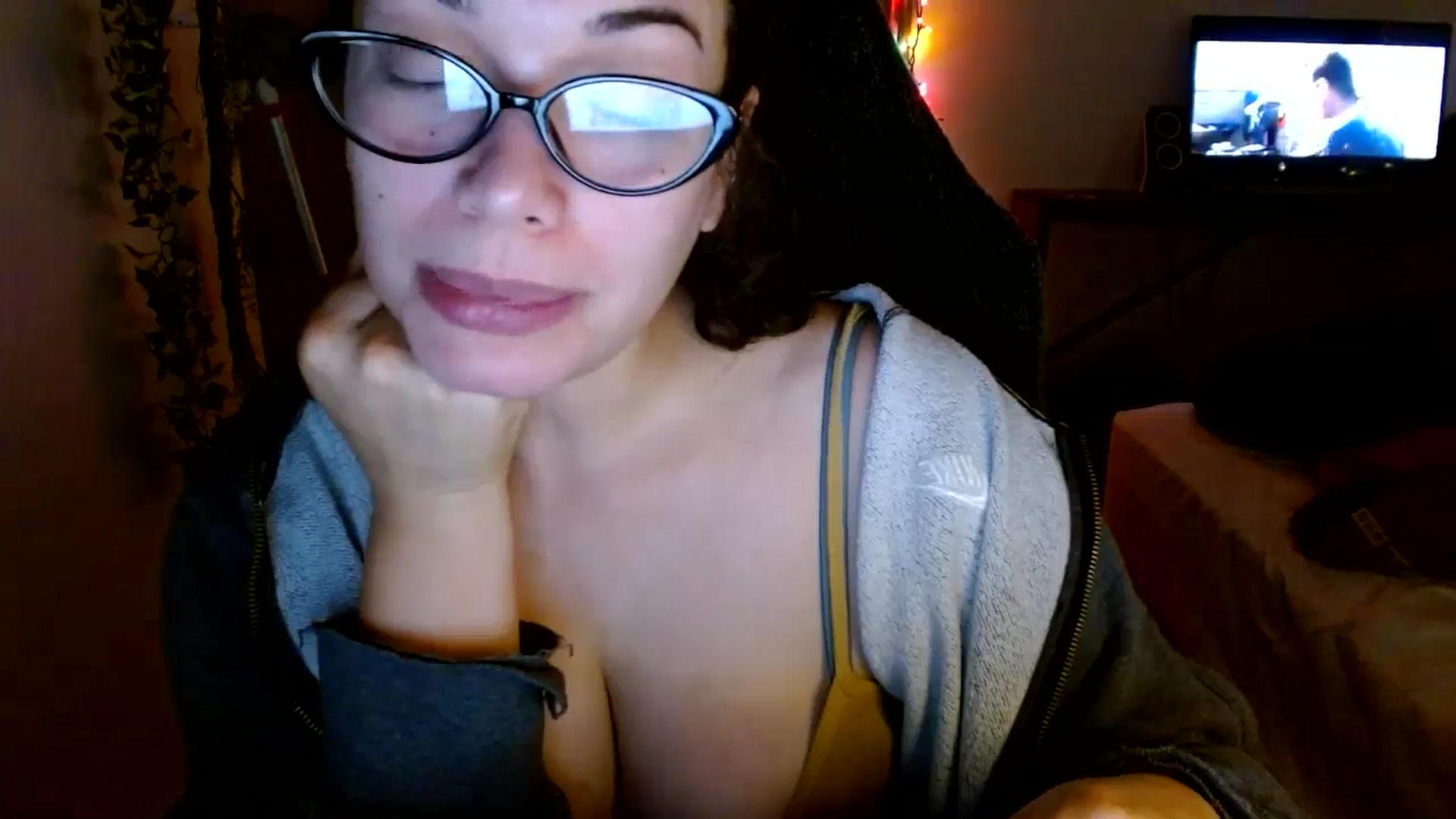 Gallery image thumbnail from Scar__lett's myfreecams stream on, 01/04/2026, 09:33 image 2 of 20