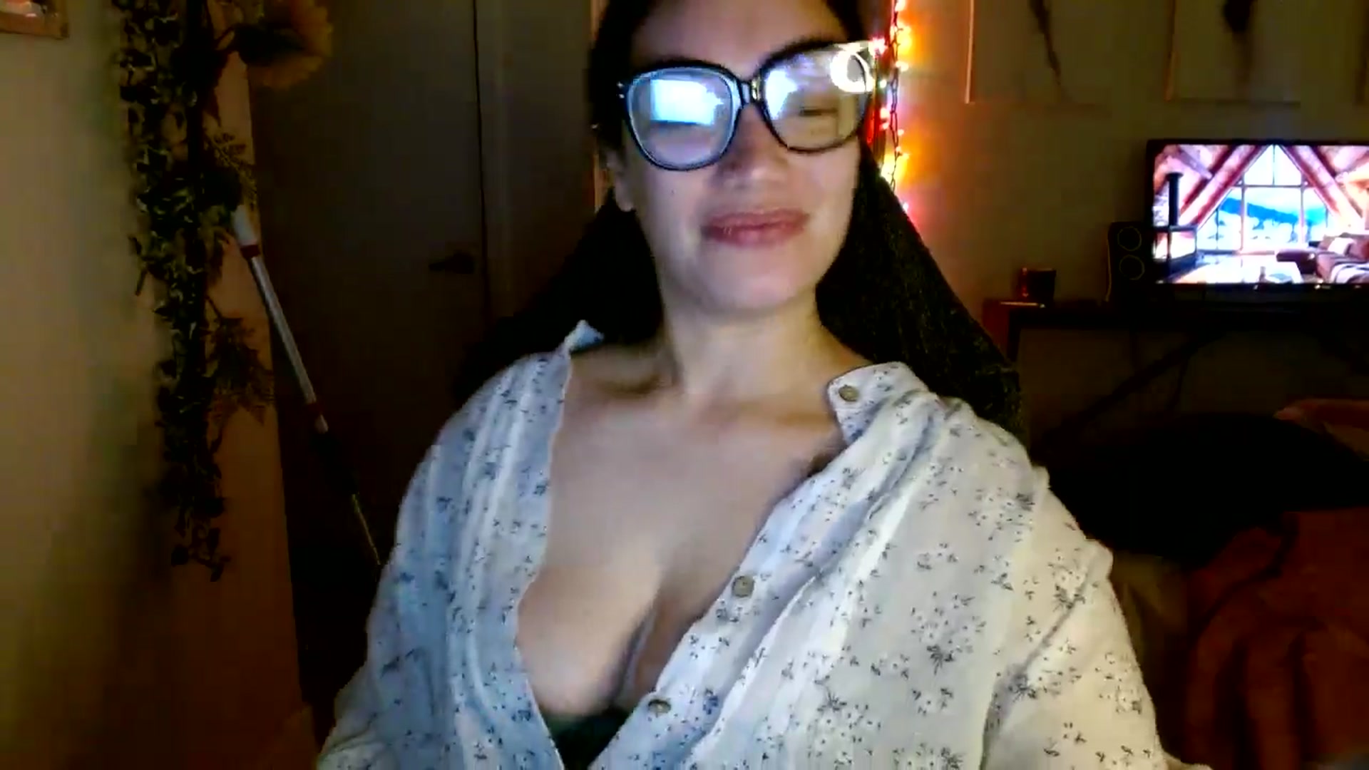Gallery image thumbnail from Scar__lett's myfreecams stream on, 01/05/2026, 09:04 image 14 of 20