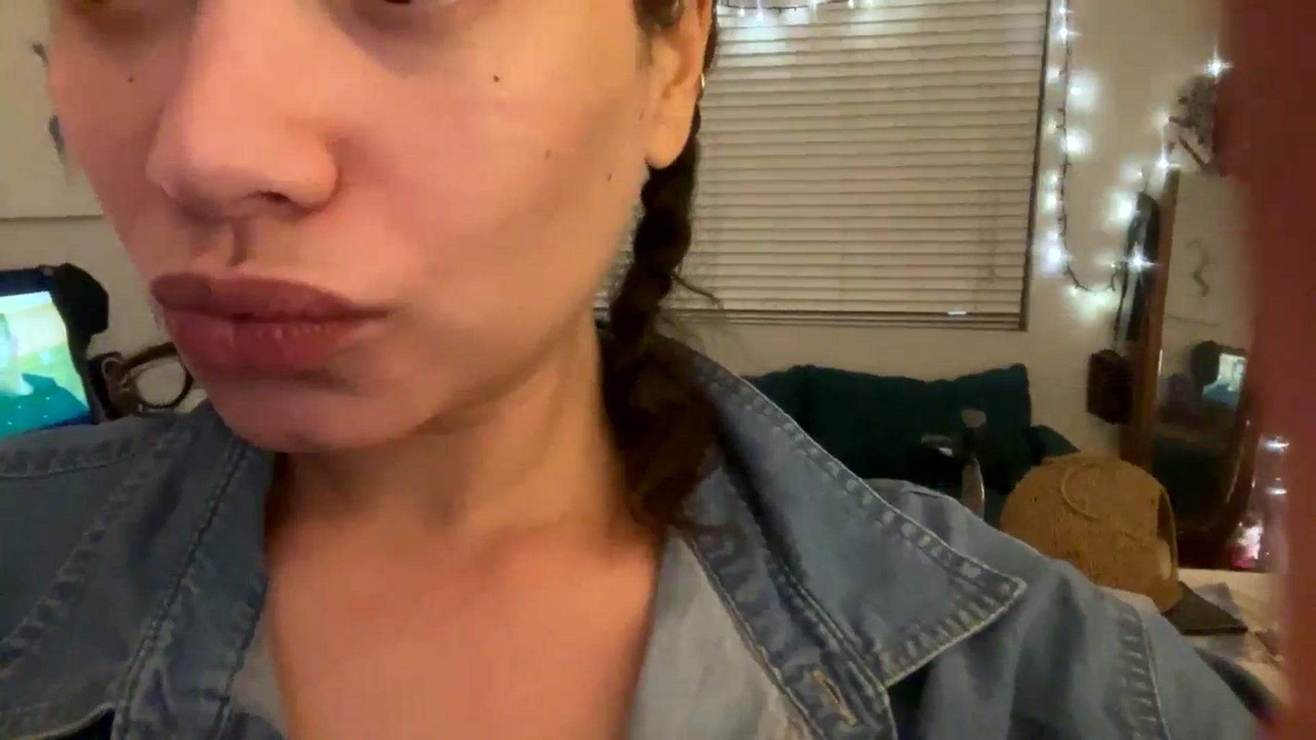 Gallery image thumbnail from Scar__lett's myfreecams stream on, 01/11/2026, 10:29 image 5 of 20