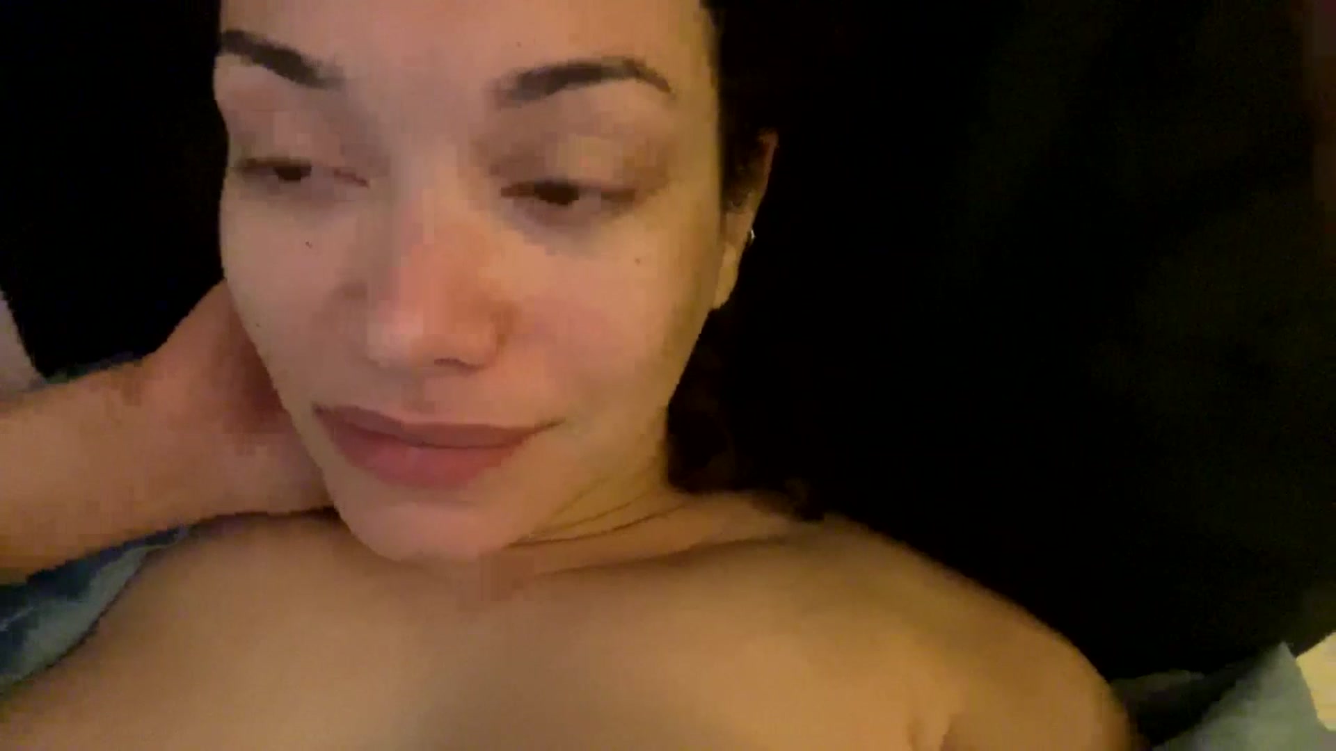 Gallery image thumbnail from Scar__lett's myfreecams stream on, 01/11/2026, 10:29 image 15 of 20