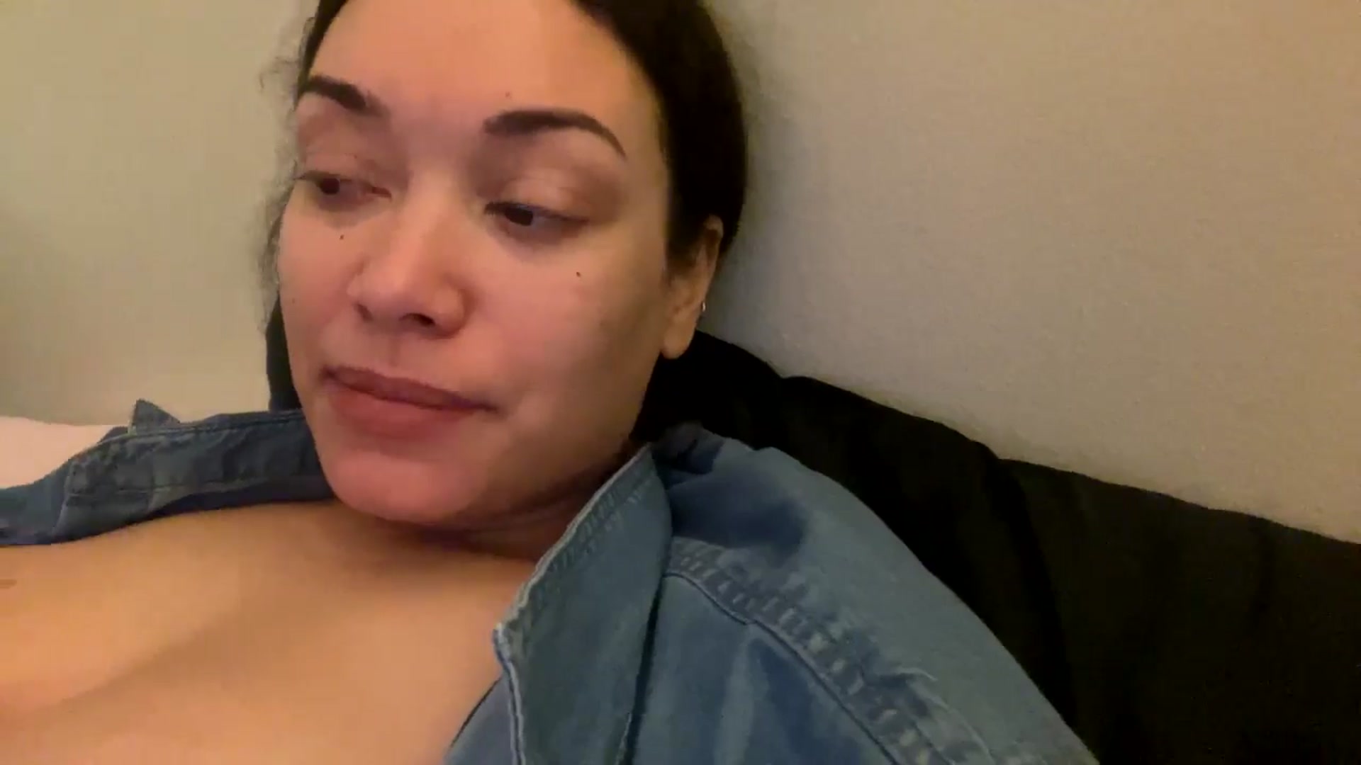 Gallery image thumbnail from Scar__lett's myfreecams stream on, 01/11/2026, 10:29 image 13 of 20