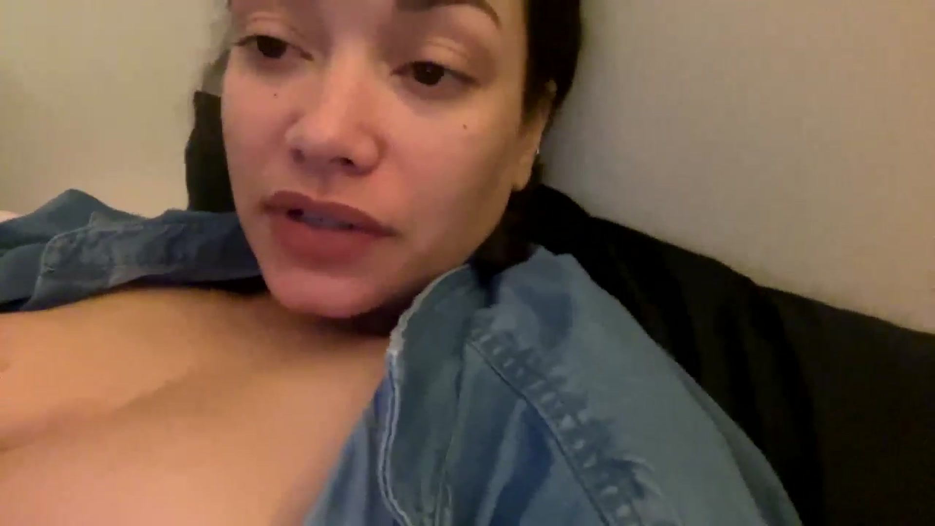 Gallery image thumbnail from Scar__lett's myfreecams stream on, 01/11/2026, 10:29 image 12 of 20