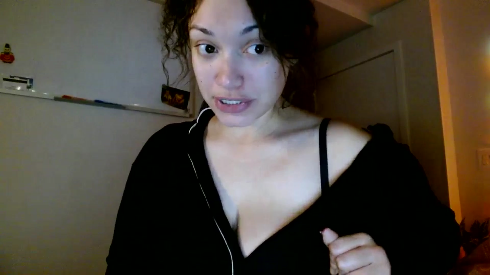 Gallery image thumbnail from Scar__lett's myfreecams stream on, 01/18/2026, 08:13 image 20 of 20