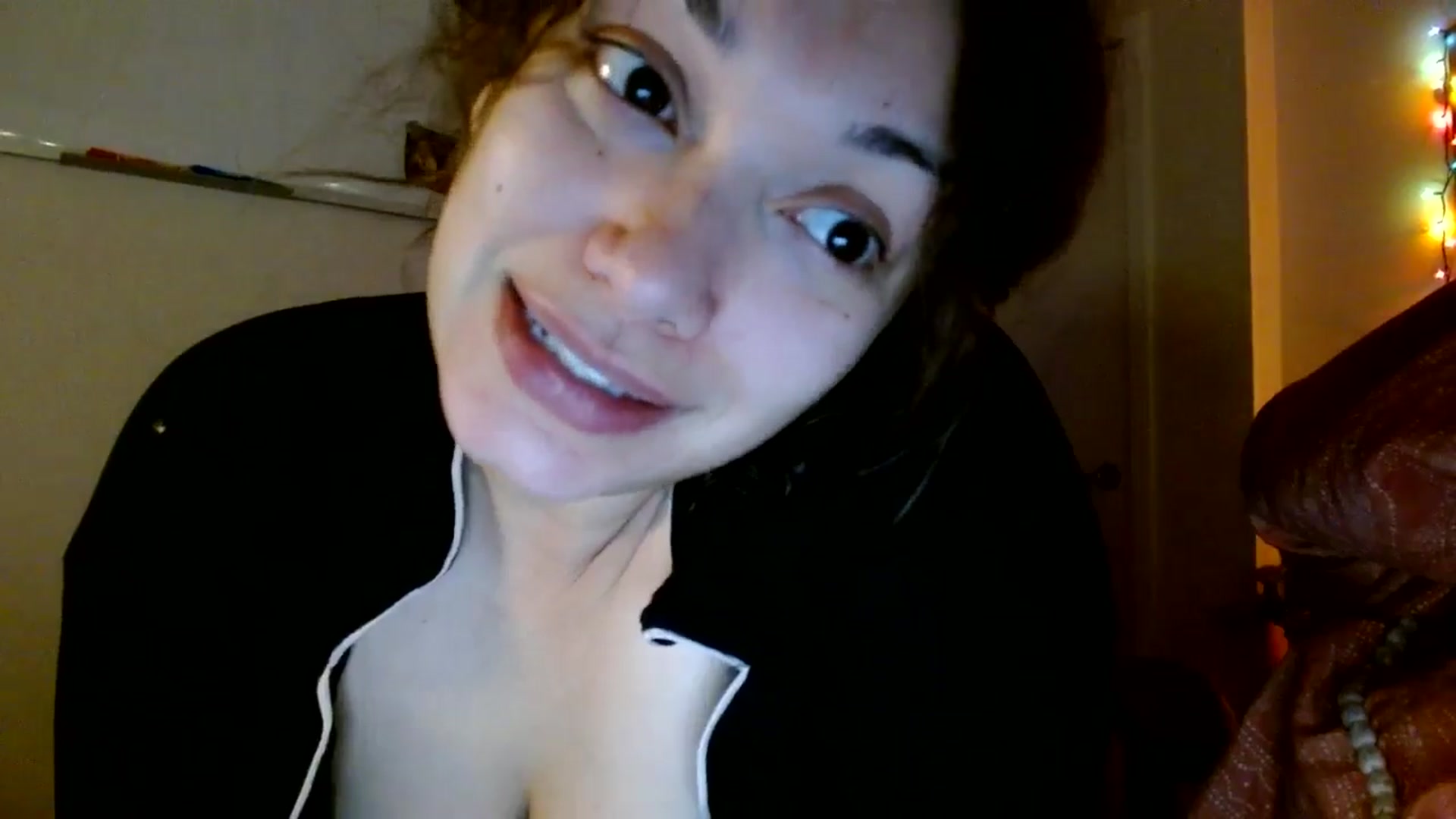 Gallery image thumbnail from Scar__lett's myfreecams stream on, 01/18/2026, 08:13 image 6 of 20
