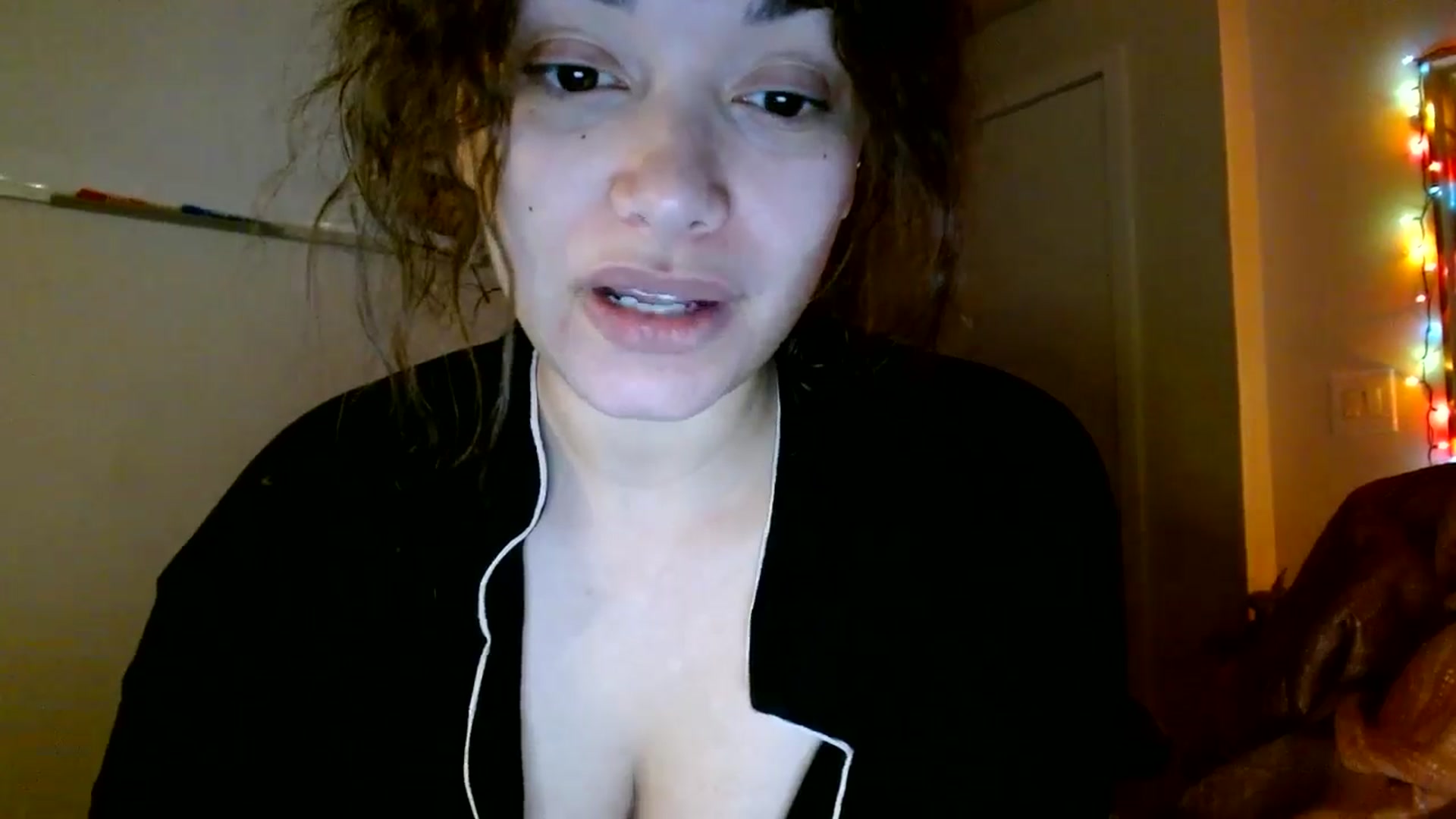 Gallery image thumbnail from Scar__lett's myfreecams stream on, 01/18/2026, 08:13 image 10 of 20