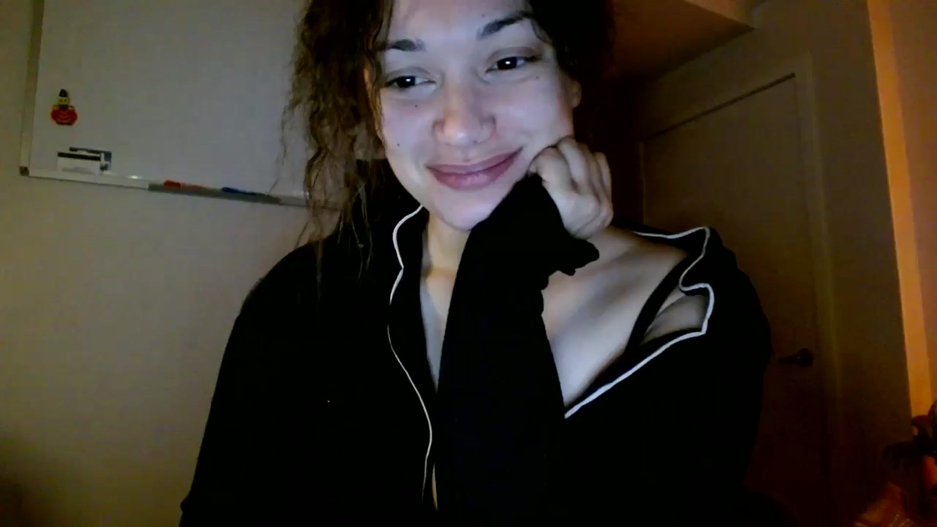 Gallery image thumbnail from Scar__lett's myfreecams stream on, 01/18/2026, 09:04 image 16 of 20