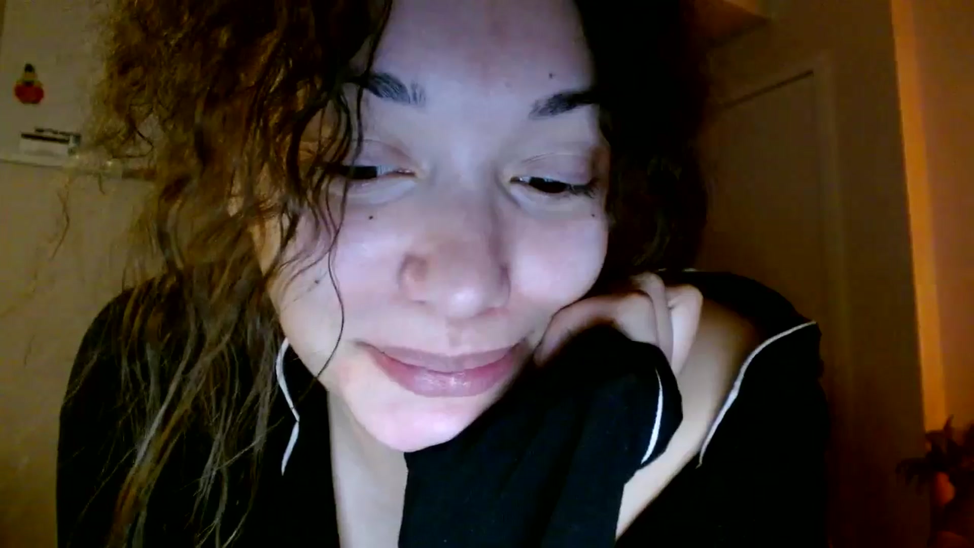 Gallery image thumbnail from Scar__lett's myfreecams stream on, 01/18/2026, 09:04 image 13 of 20