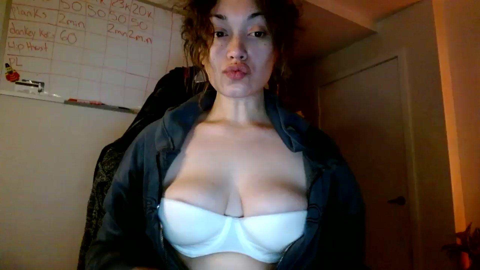 Gallery image thumbnail from Scar__lett's myfreecams stream on, 01/30/2026, 07:08 image 2 of 20