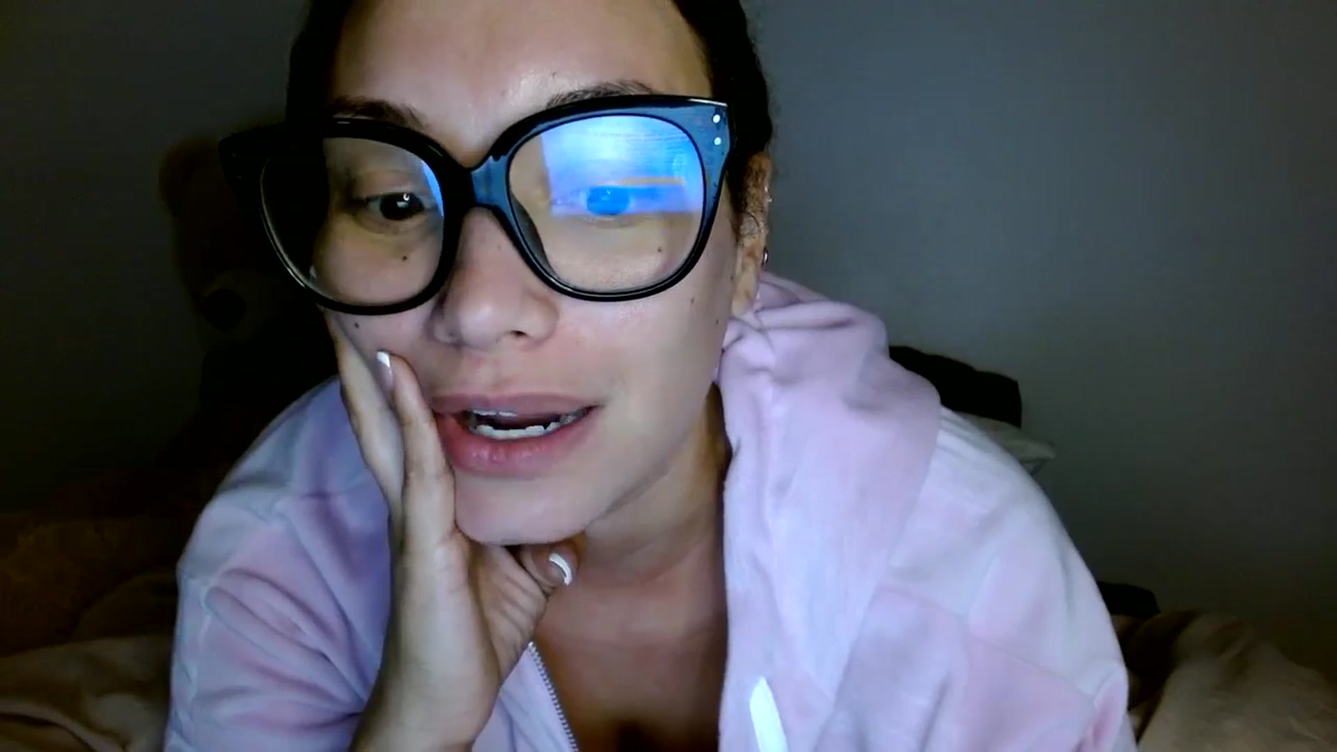 Gallery image thumbnail from Scar__lett's myfreecams stream on, 03/06/2026, 06:52 image 7 of 20
