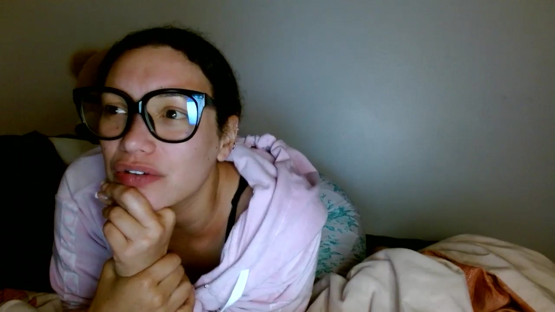 Gallery image thumbnail from Scar__lett's myfreecams stream on, 03/06/2026, 07:57 image 17 of 20