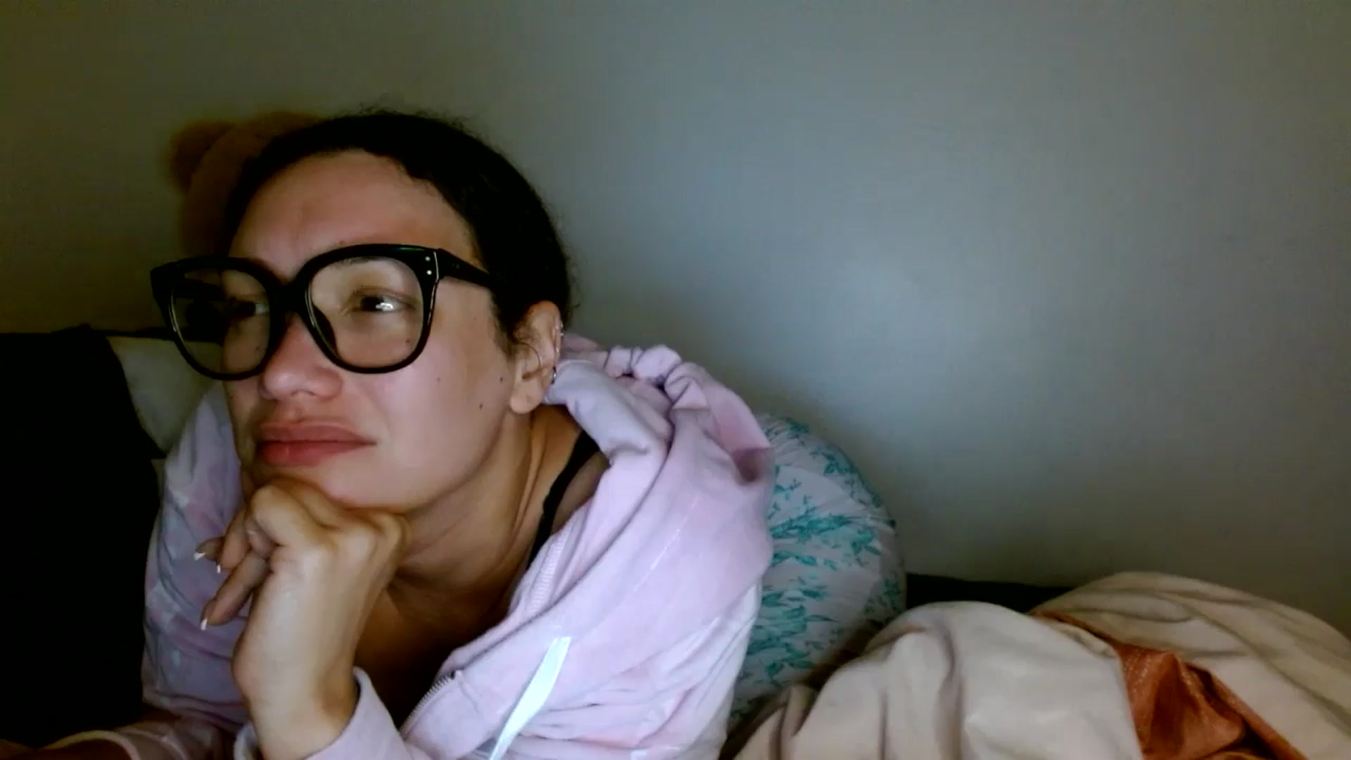 Gallery image thumbnail from Scar__lett's myfreecams stream on, 03/06/2026, 07:57 image 12 of 20