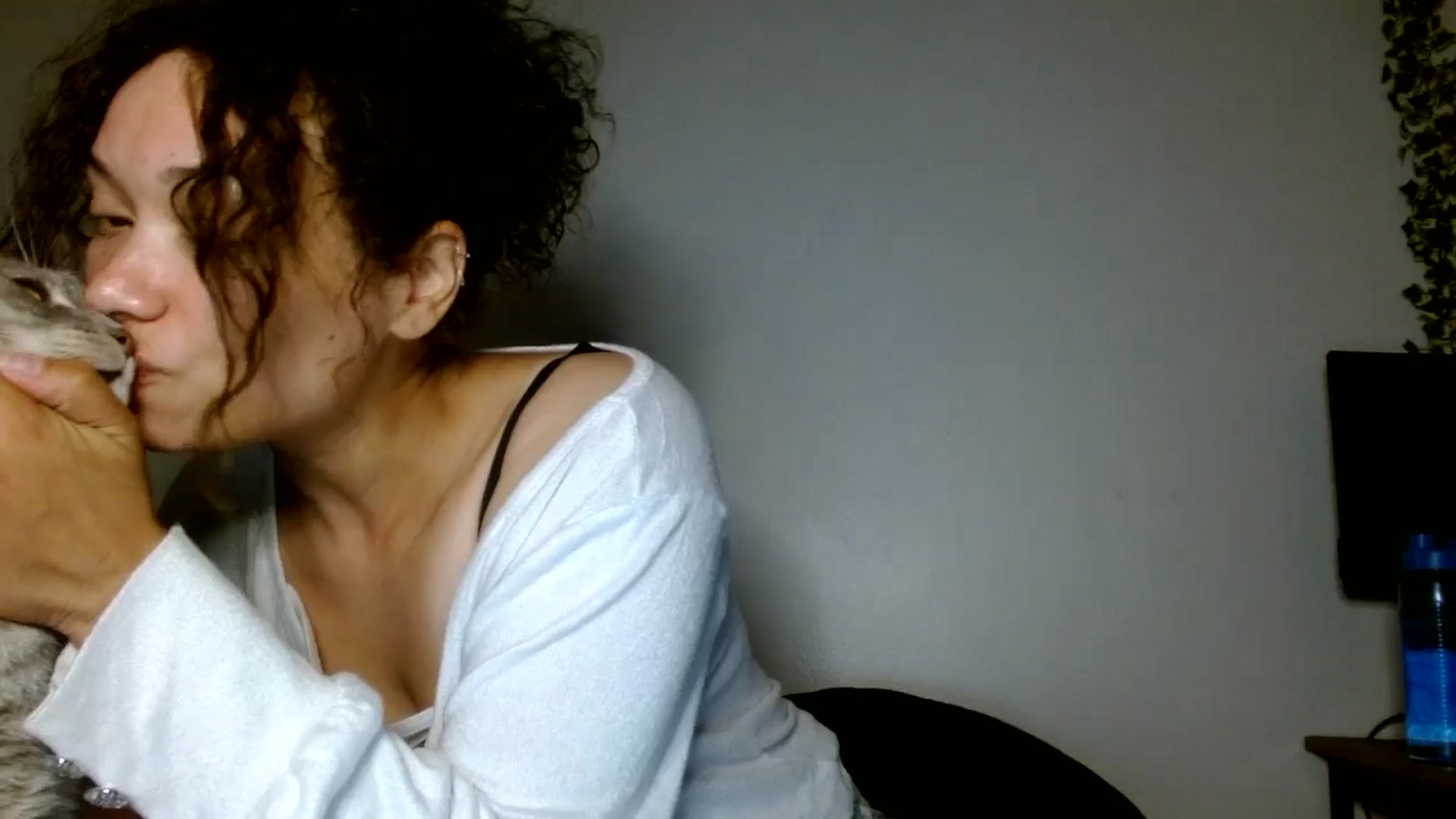 Gallery image thumbnail from Scar__lett's myfreecams stream on, 03/15/2026, 07:16 image 9 of 20