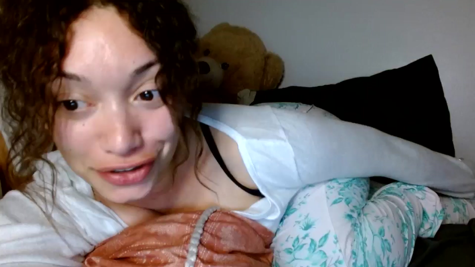 Gallery image thumbnail from Scar__lett's myfreecams stream on, 03/15/2026, 09:15 image 8 of 20