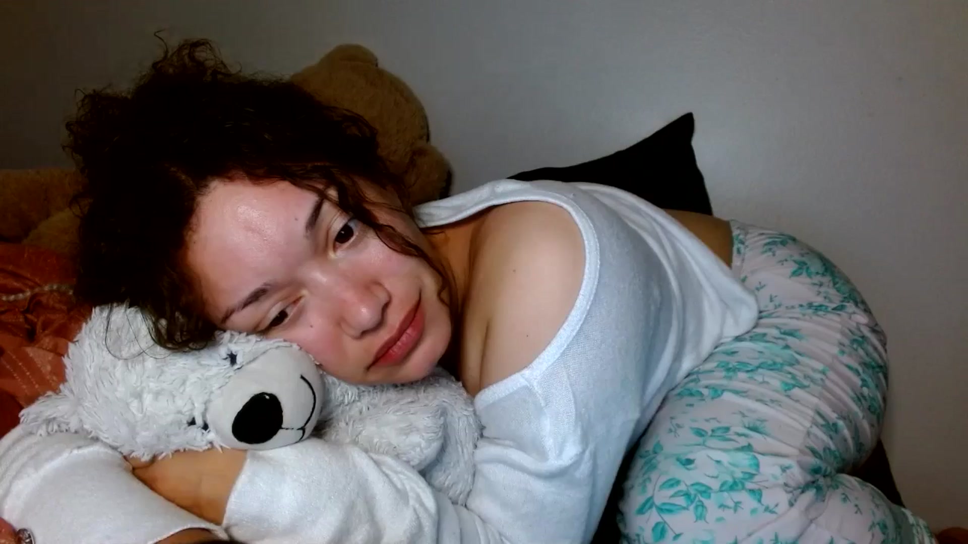 Gallery image thumbnail from Scar__lett's myfreecams stream on, 03/15/2026, 09:15 image 14 of 20