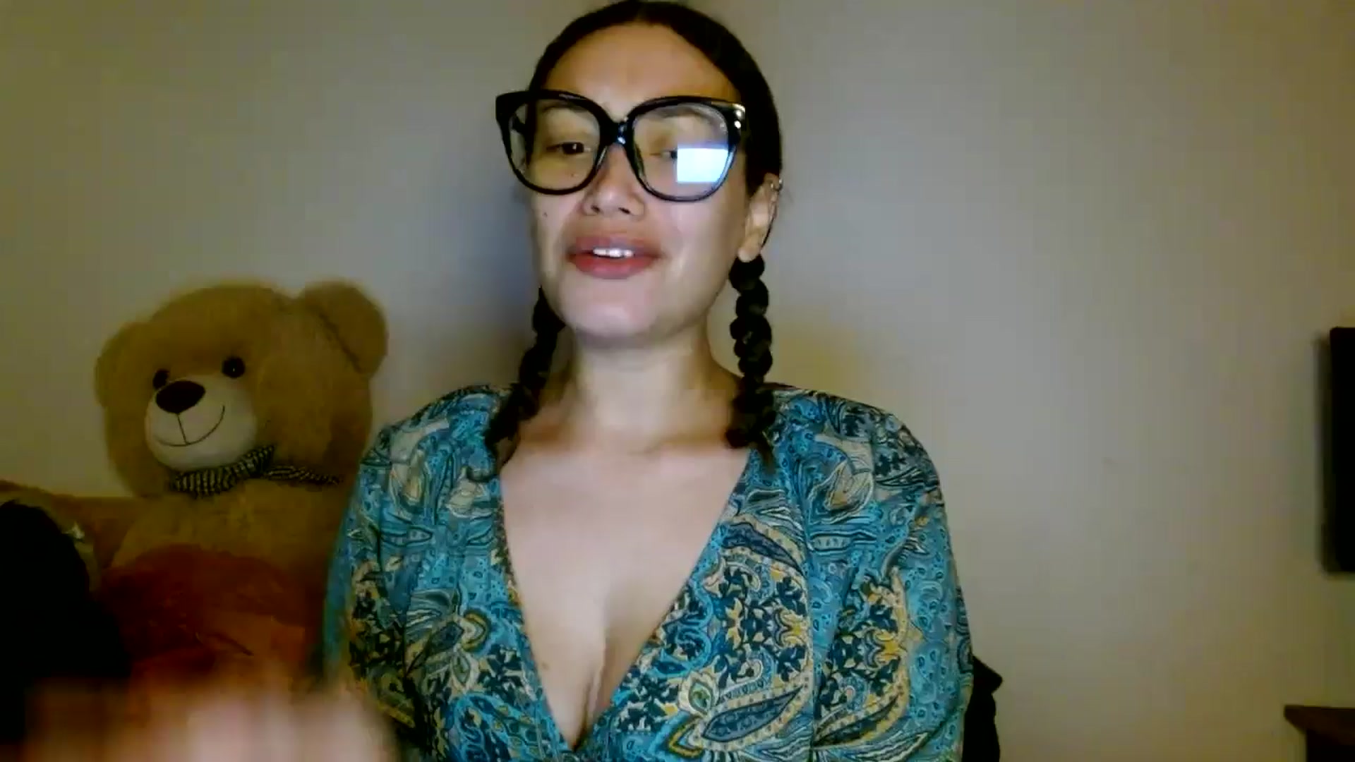Gallery image thumbnail from Scar__lett's myfreecams stream on, 03/18/2026, 08:24 image 1 of 20