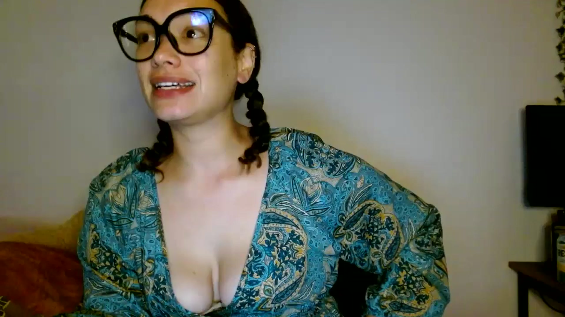 Gallery image thumbnail from Scar__lett's myfreecams stream on, 03/18/2026, 08:24 image 11 of 20