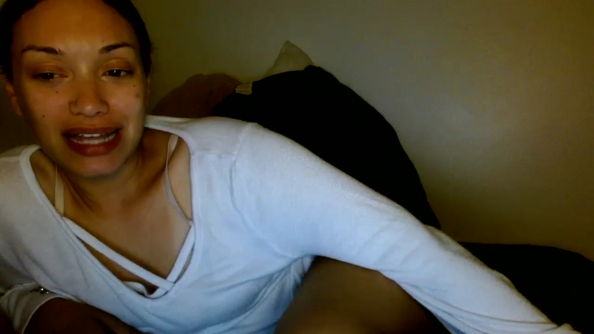 Gallery image thumbnail from Scar__lett's myfreecams stream on, 03/25/2026, 08:49 image 11 of 20