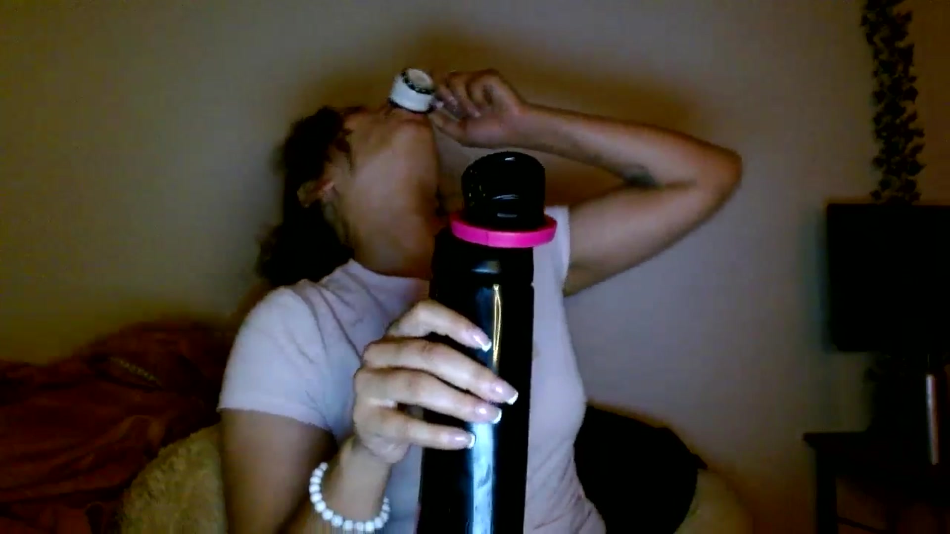 Gallery image thumbnail from Scar__lett's myfreecams stream on, 04/03/2026, 08:17 image 15 of 20