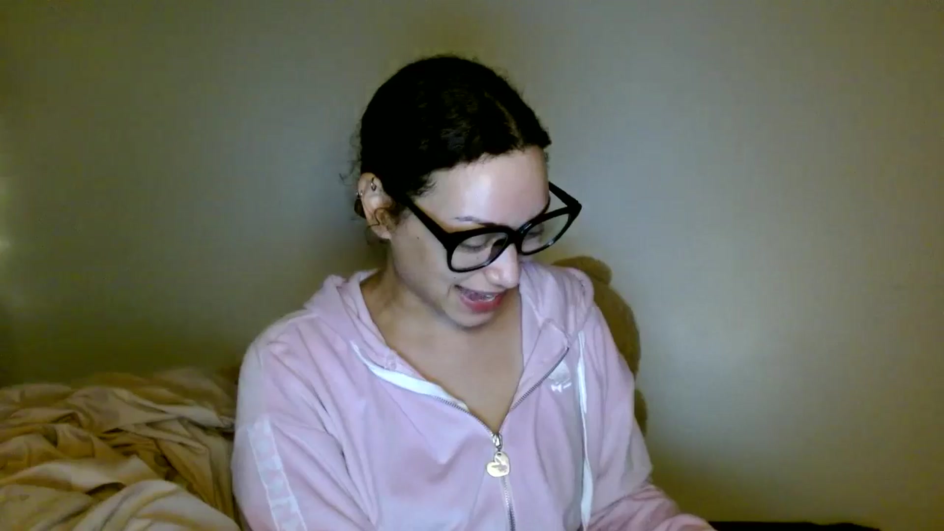 Gallery image thumbnail from Scar__lett's myfreecams stream on, 04/07/2026, 08:14 image 5 of 20